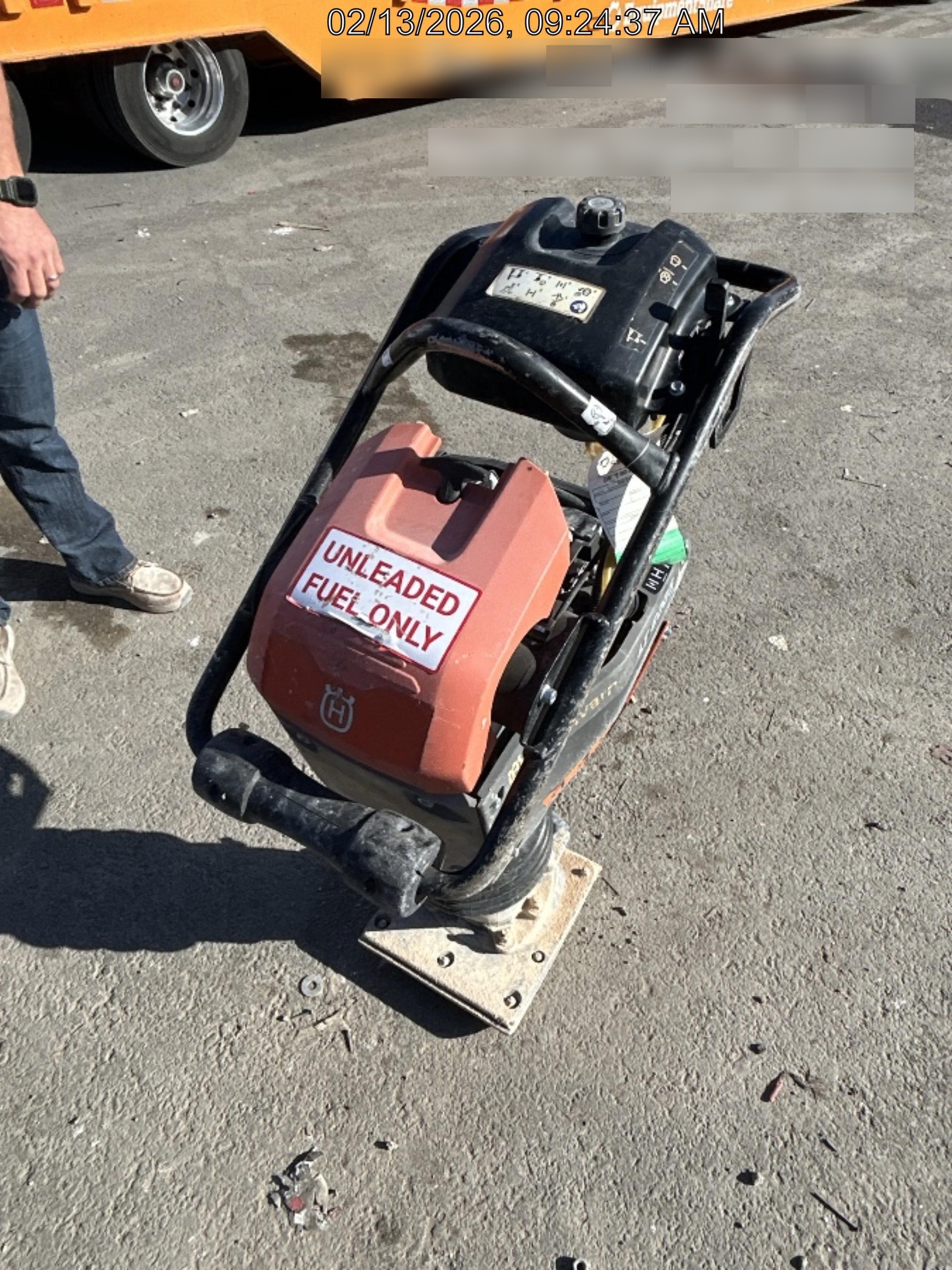 2024 HUSQVARNA LT6005
