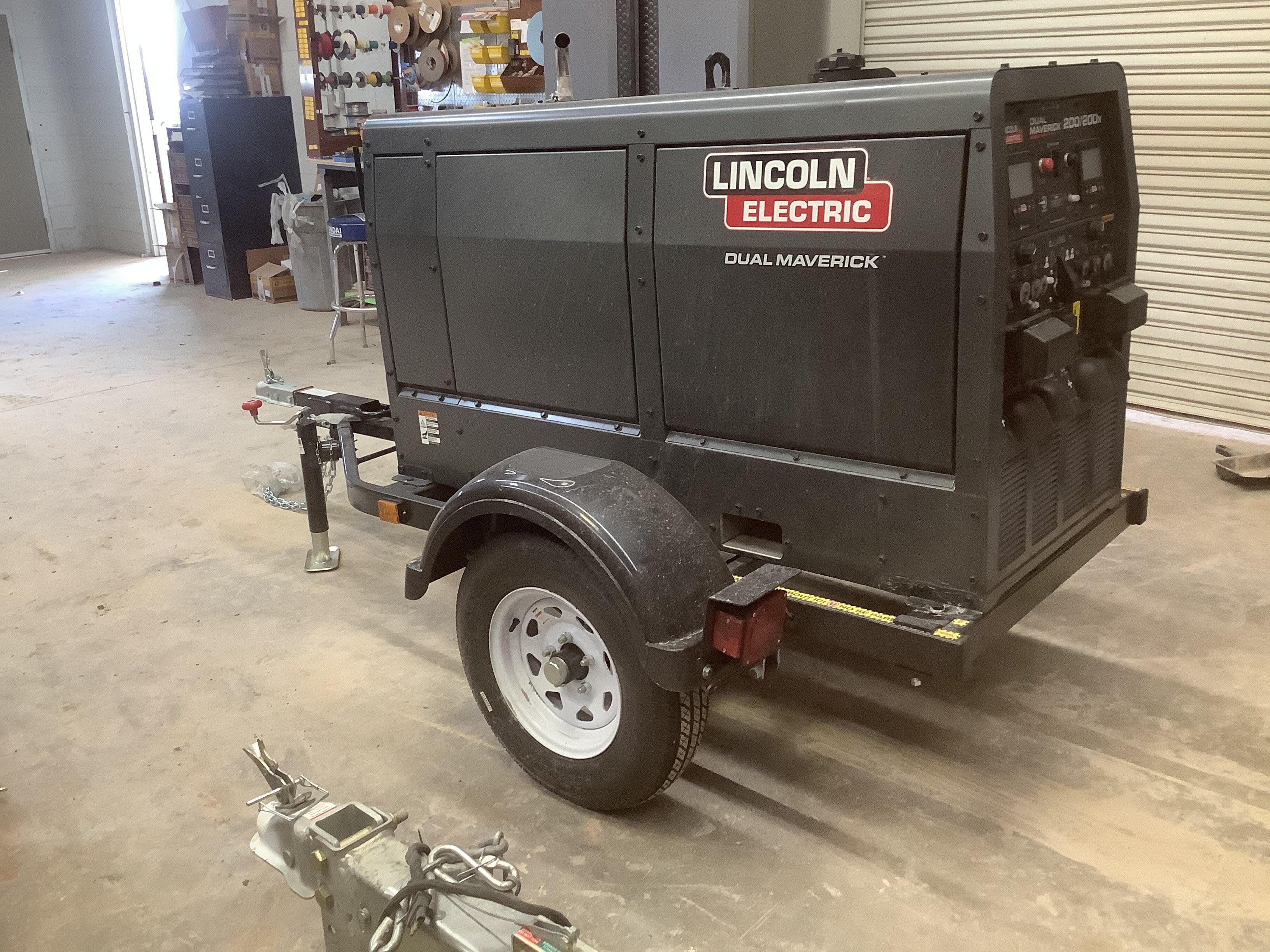 2021 LINCOLN ELECTRIC Dual Maverick 200/200X