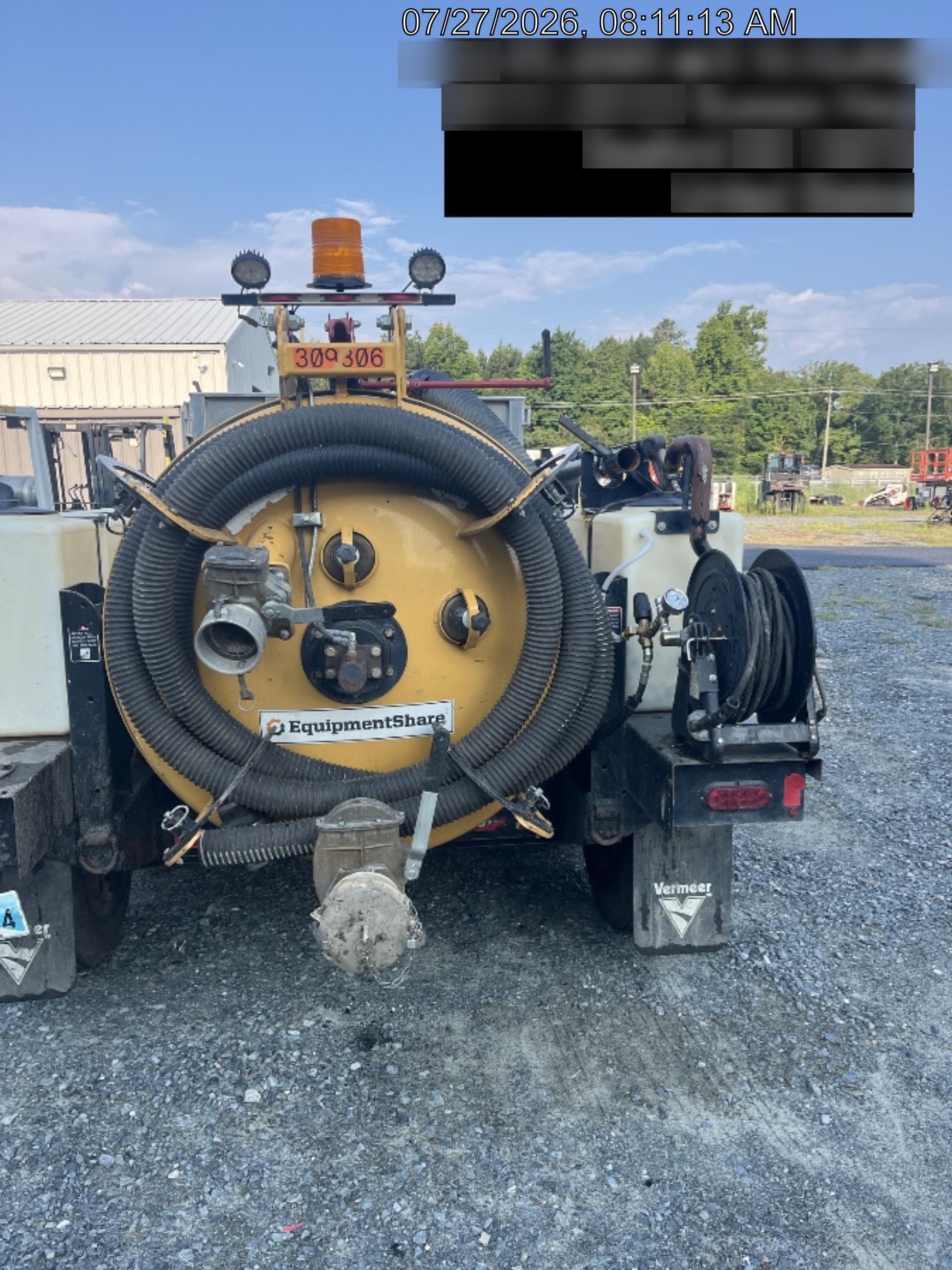 2023 VAC-TRON LP573XDT