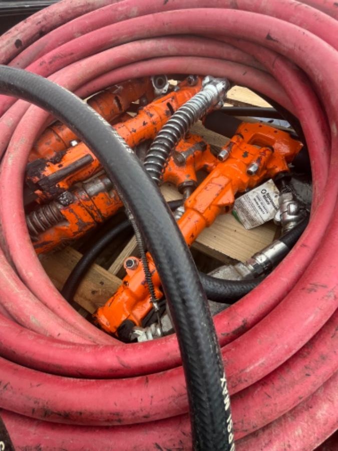 2024 MICHIGAN PNEUMATIC ES-TPB30-1-TRACKER