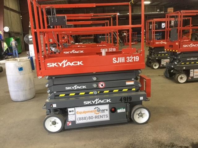 2017 SKYJACK SJIII-3219