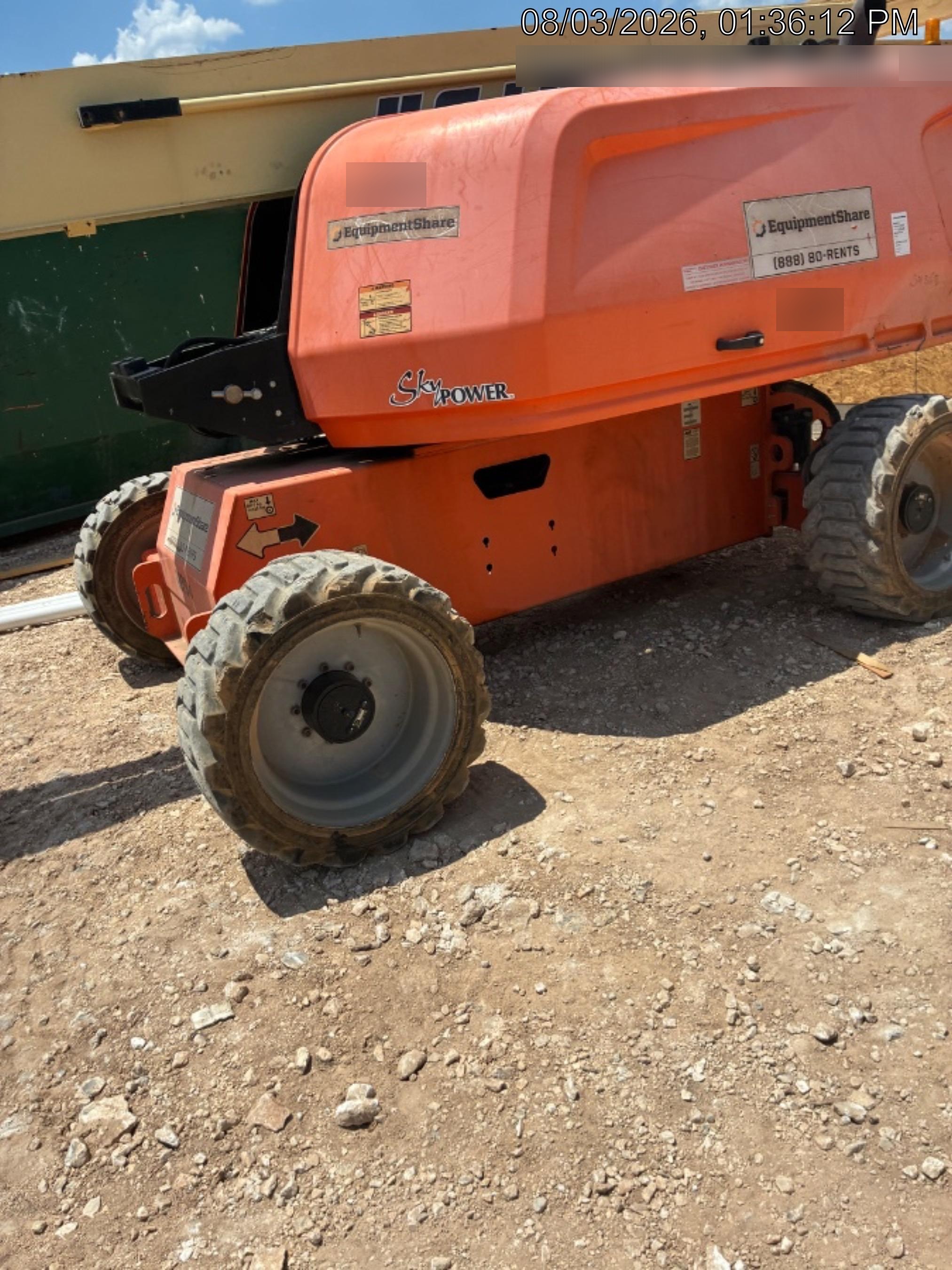2019 JLG 660SJ