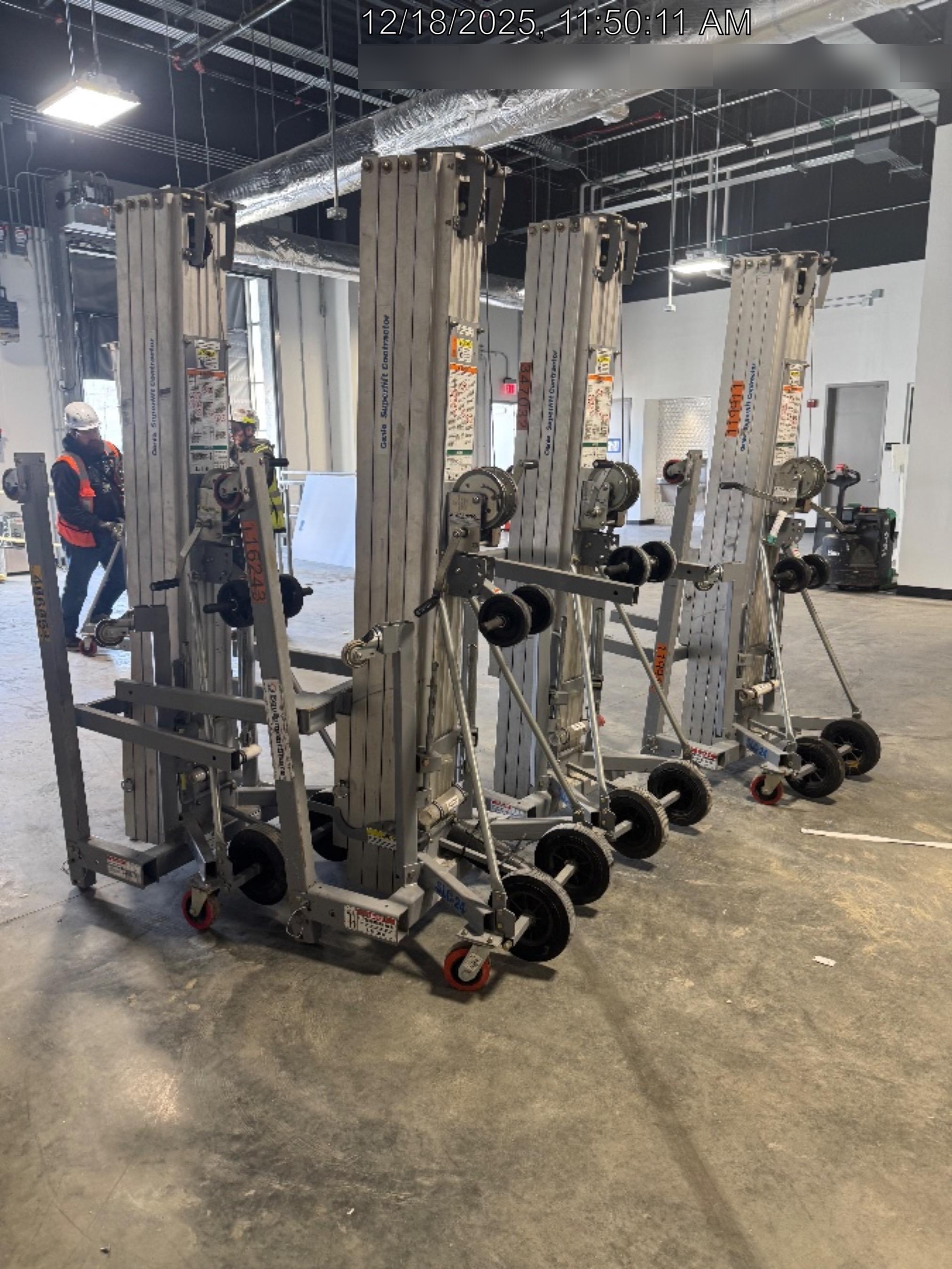 2020 GENIE SLC-24