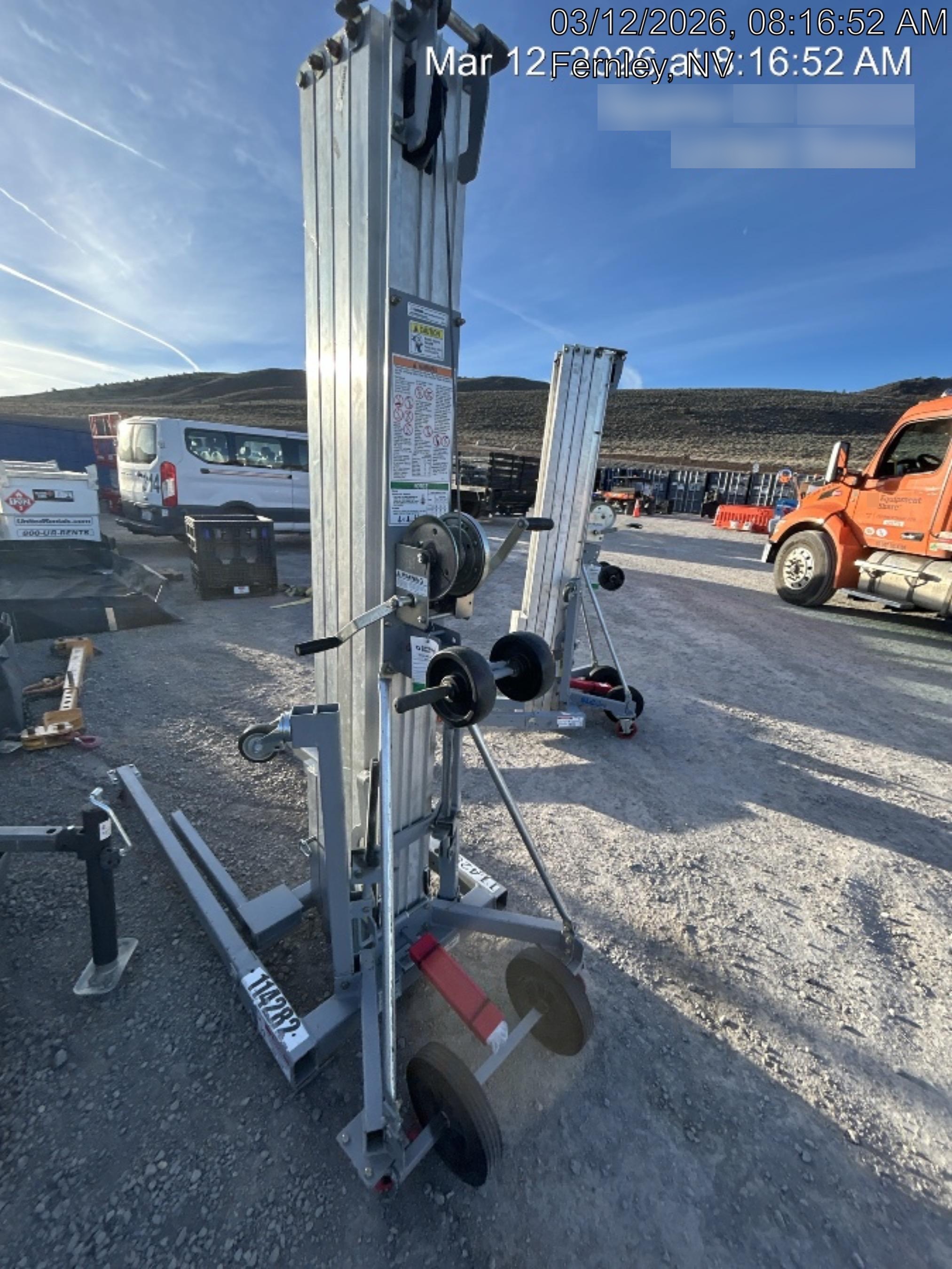 2020 GENIE SLC-24