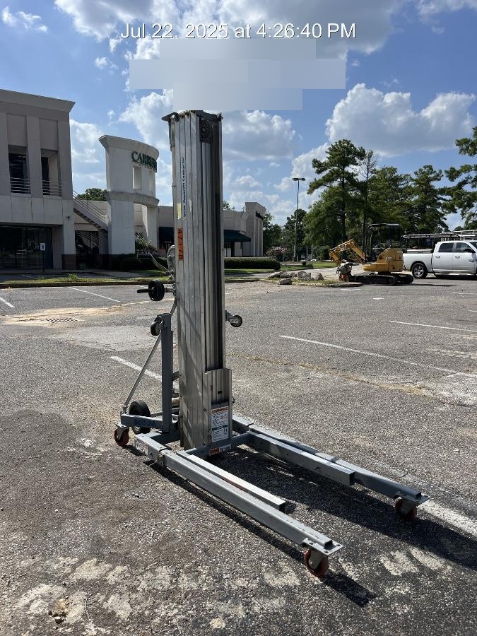 2019 GENIE SLC-24