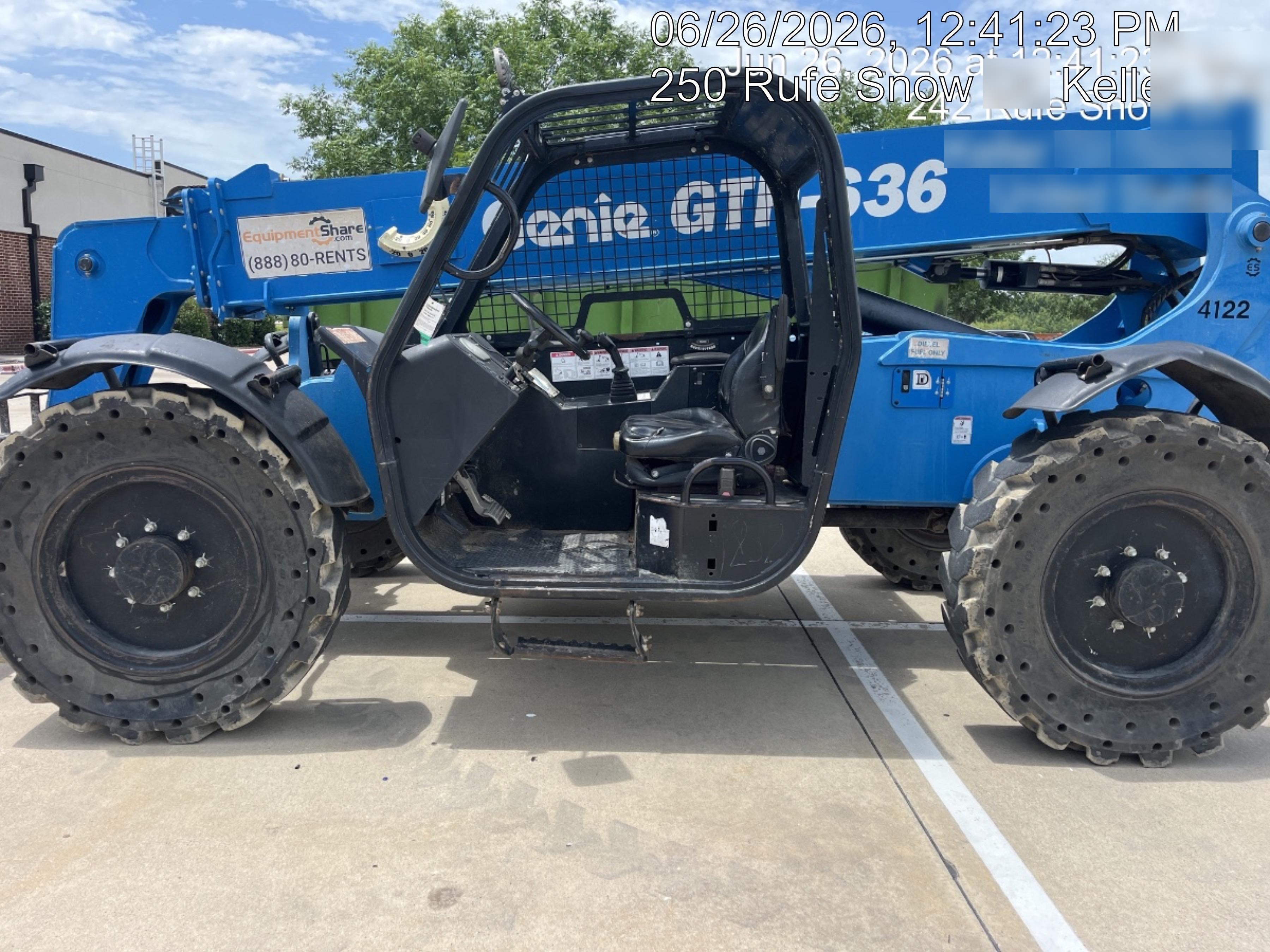 2017 GENIE GTH-636