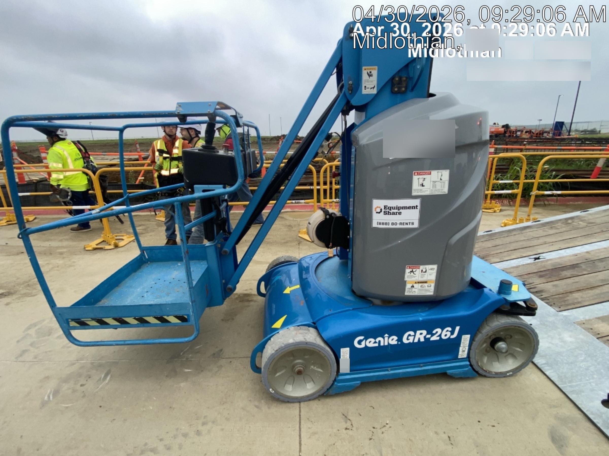 2019 GENIE GR-26J