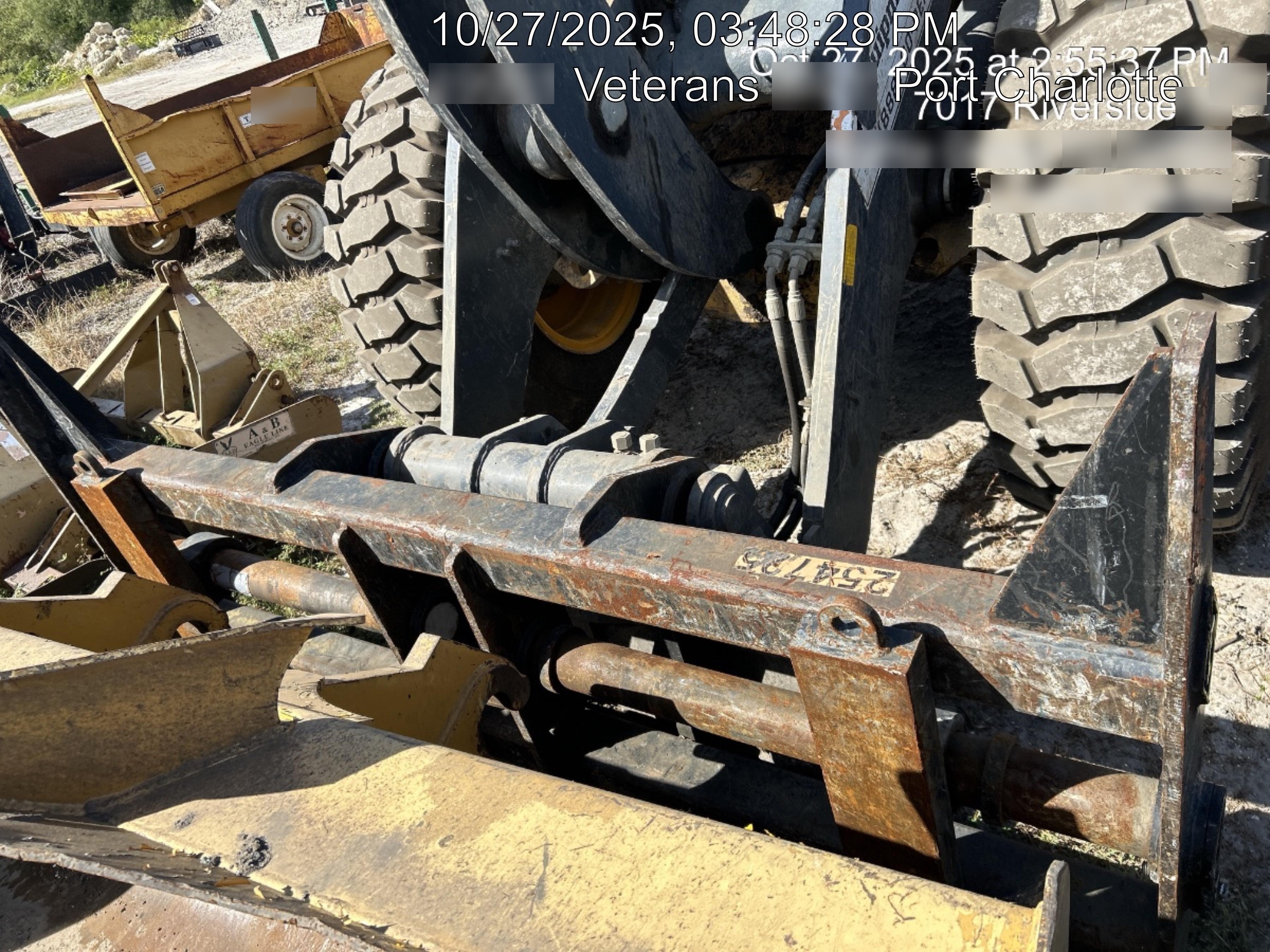 2022 PEMBERTON 72" Utility Forks