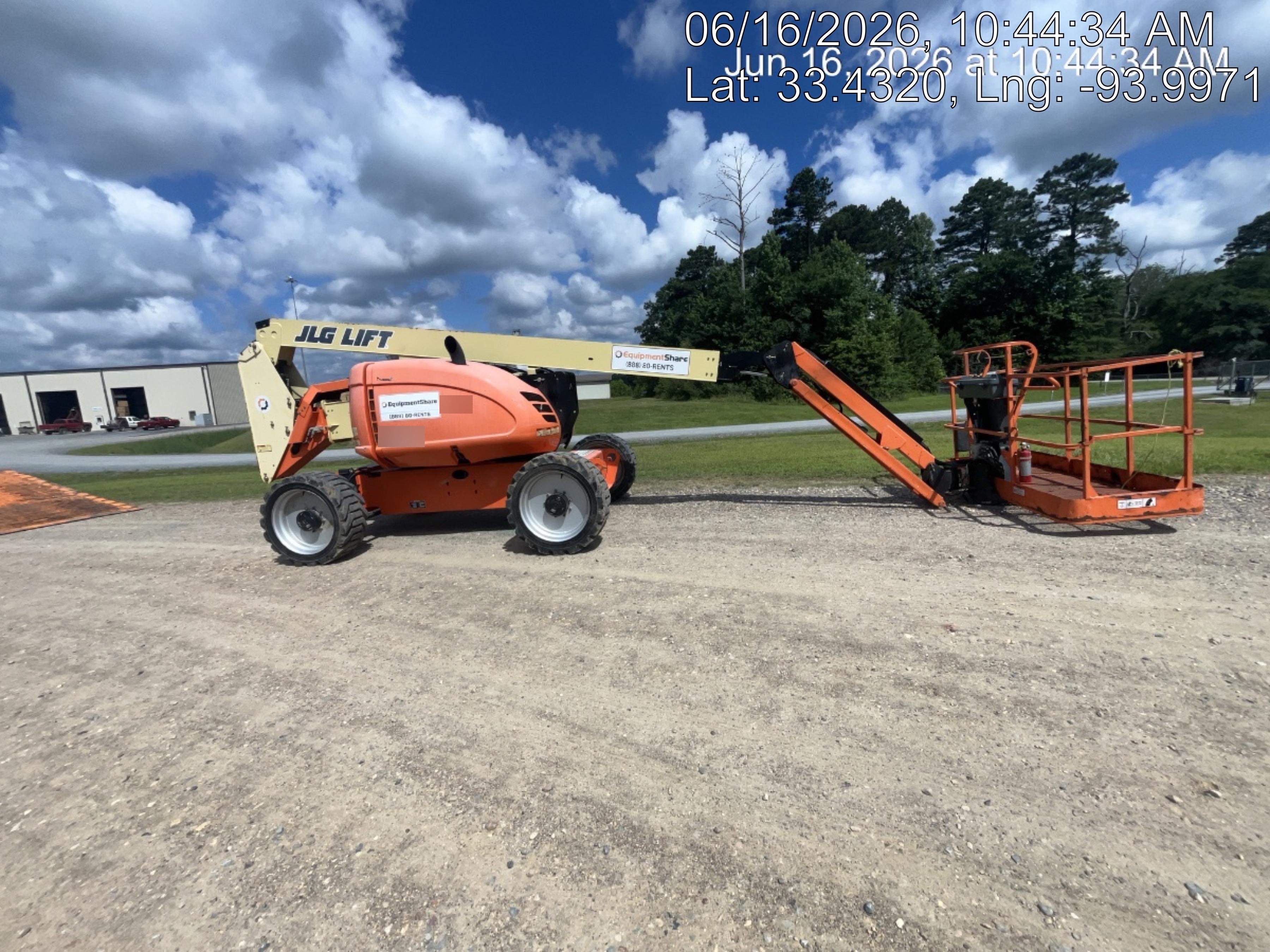2019 JLG 600AJ