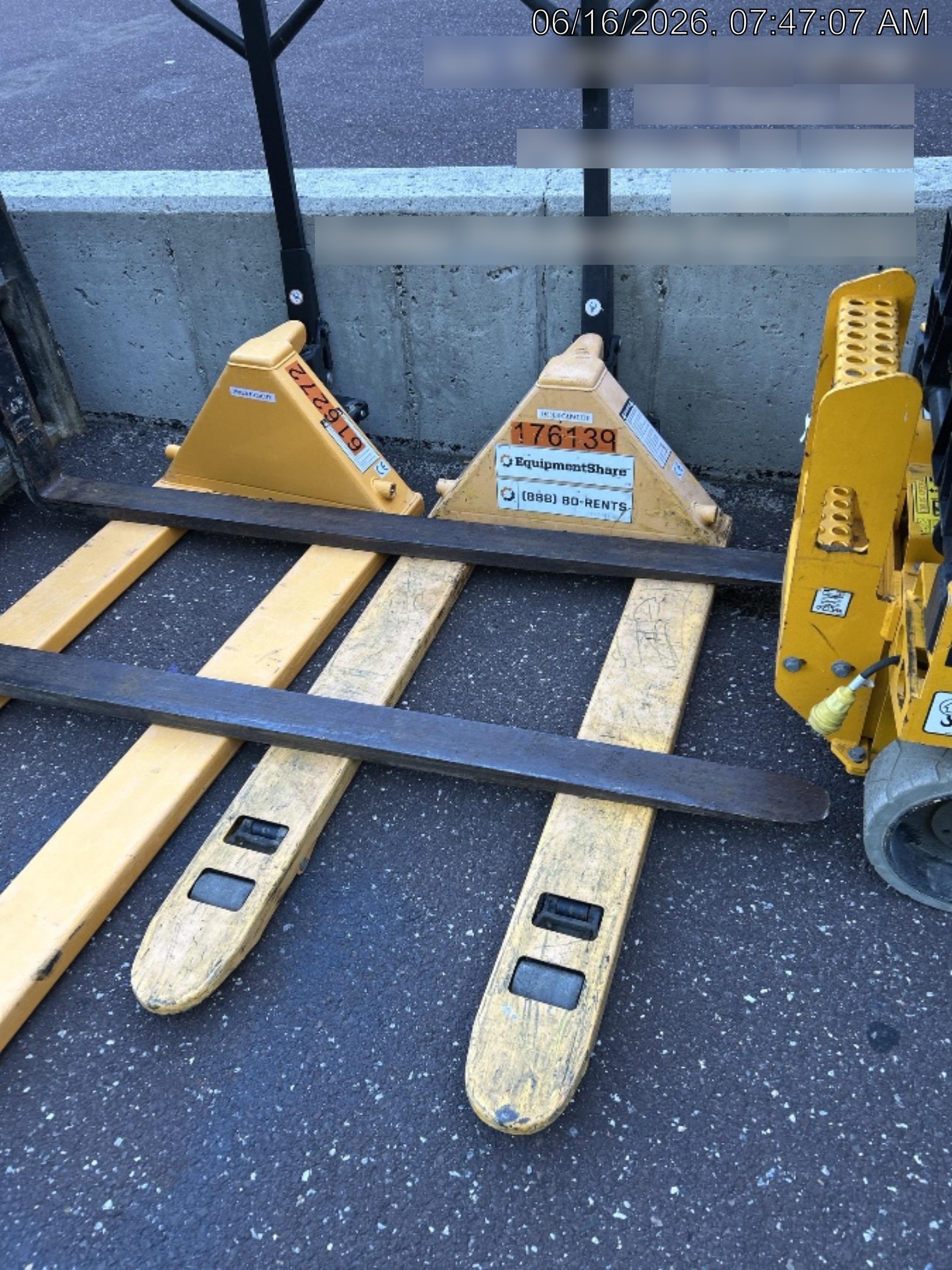 2021 ULINE H-1043