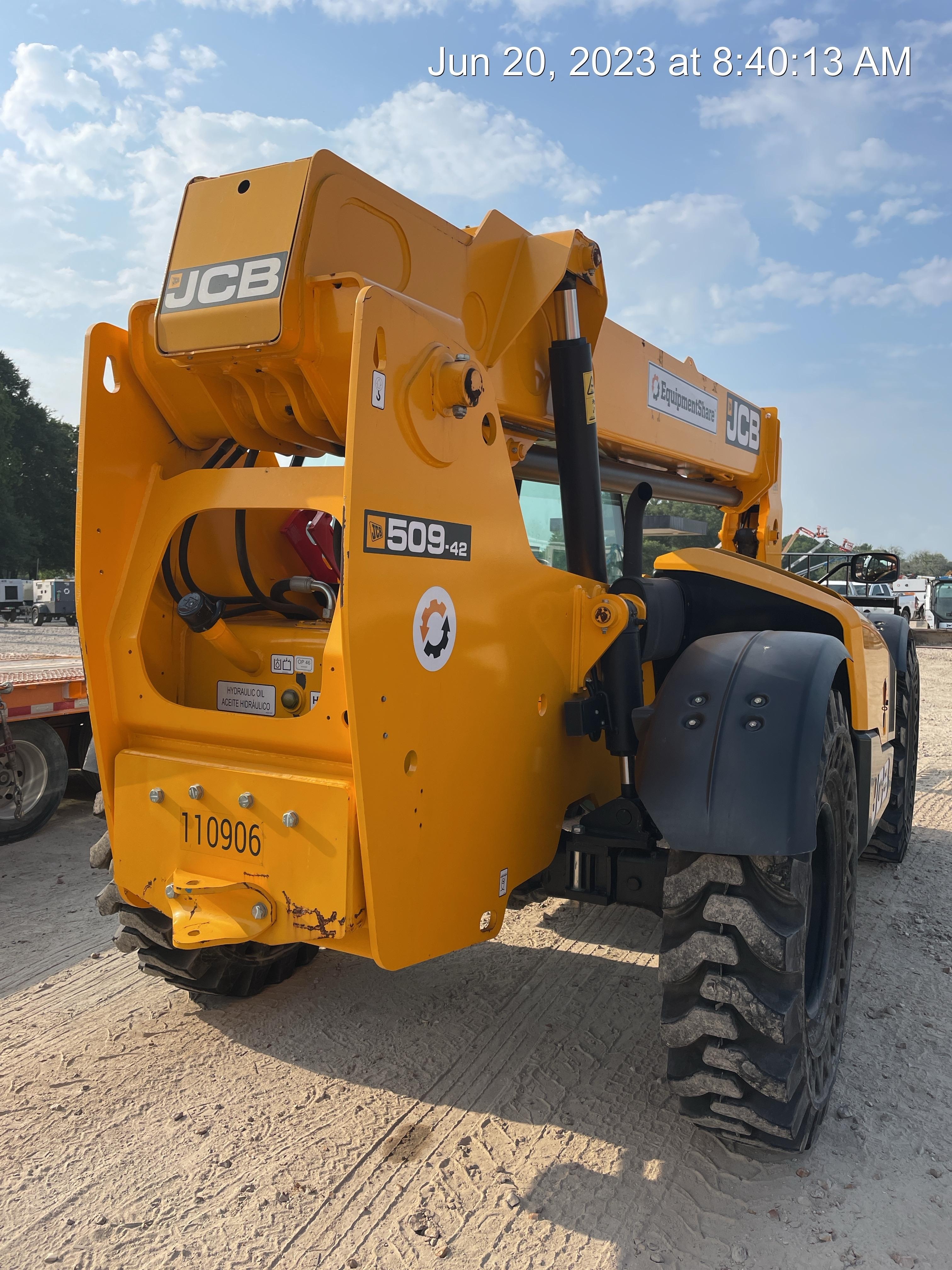 2020 JCB 509-42