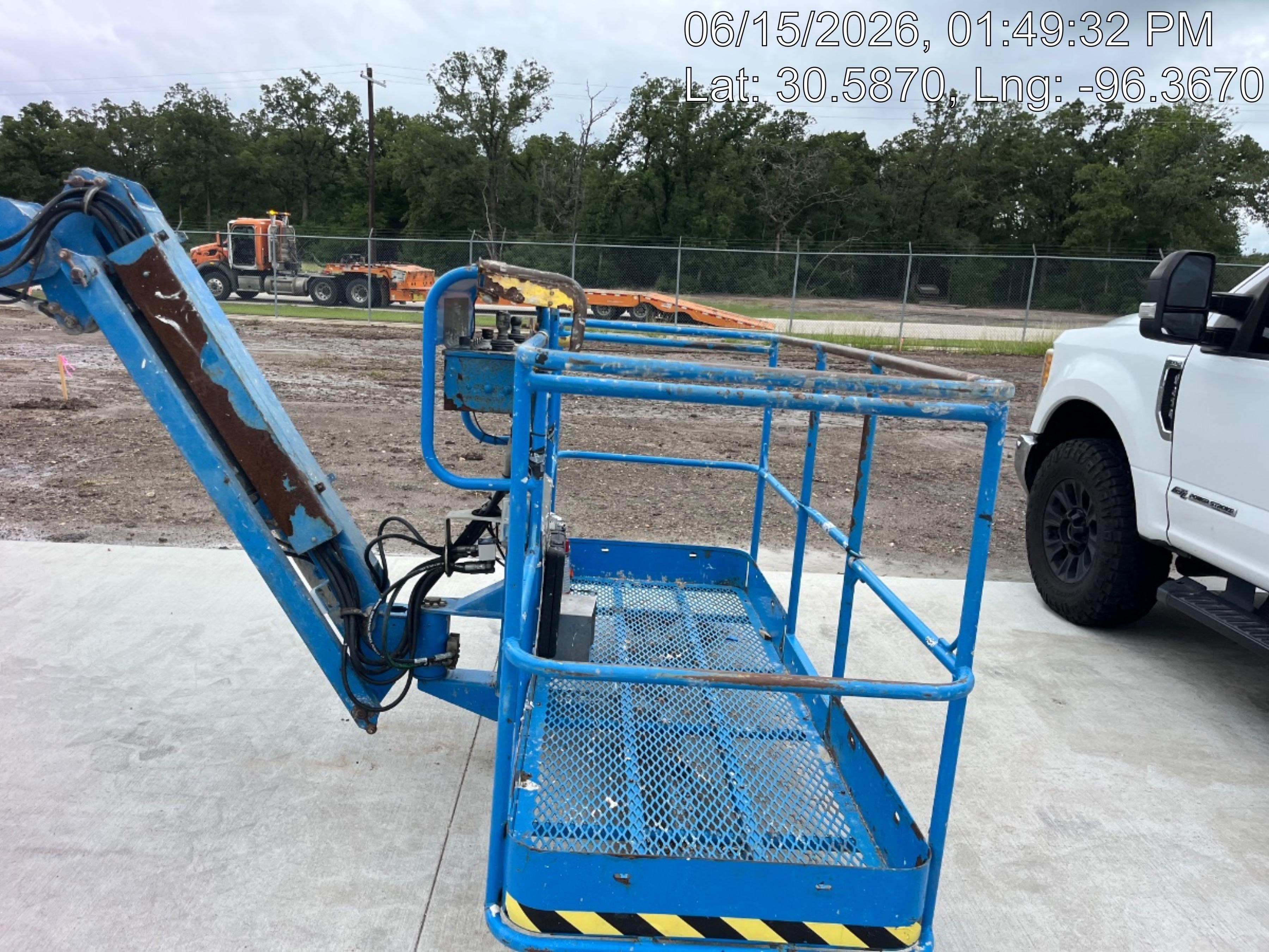 2017 GENIE S-65