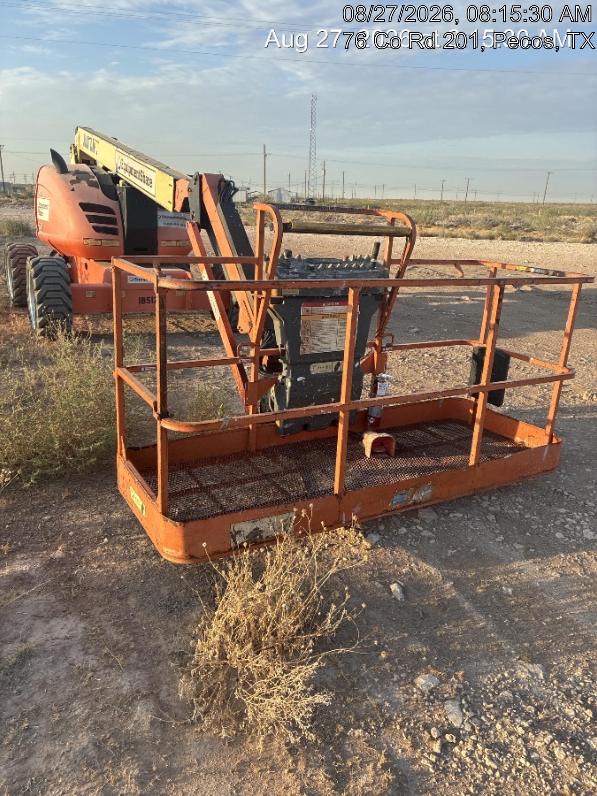 2019 JLG 600AJ
