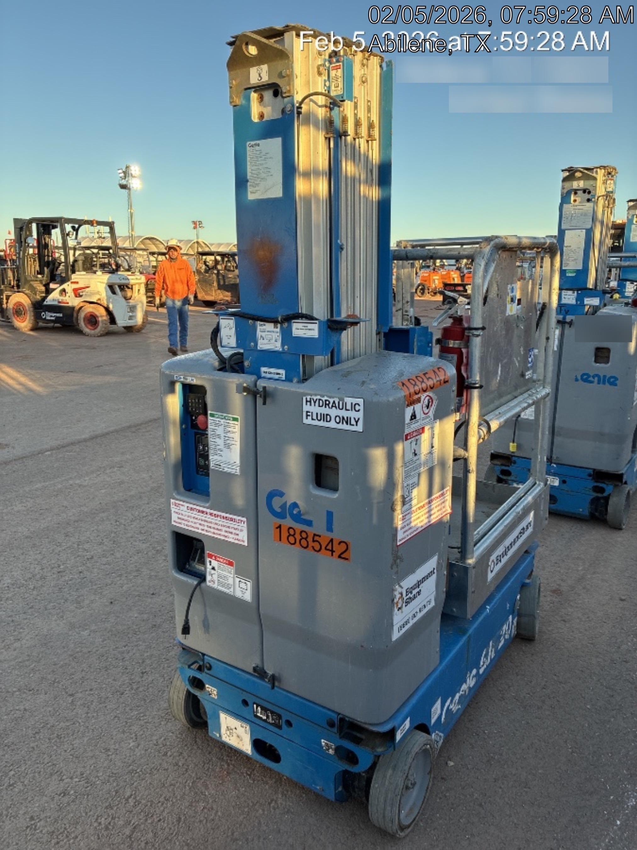 2019 GENIE GR-20