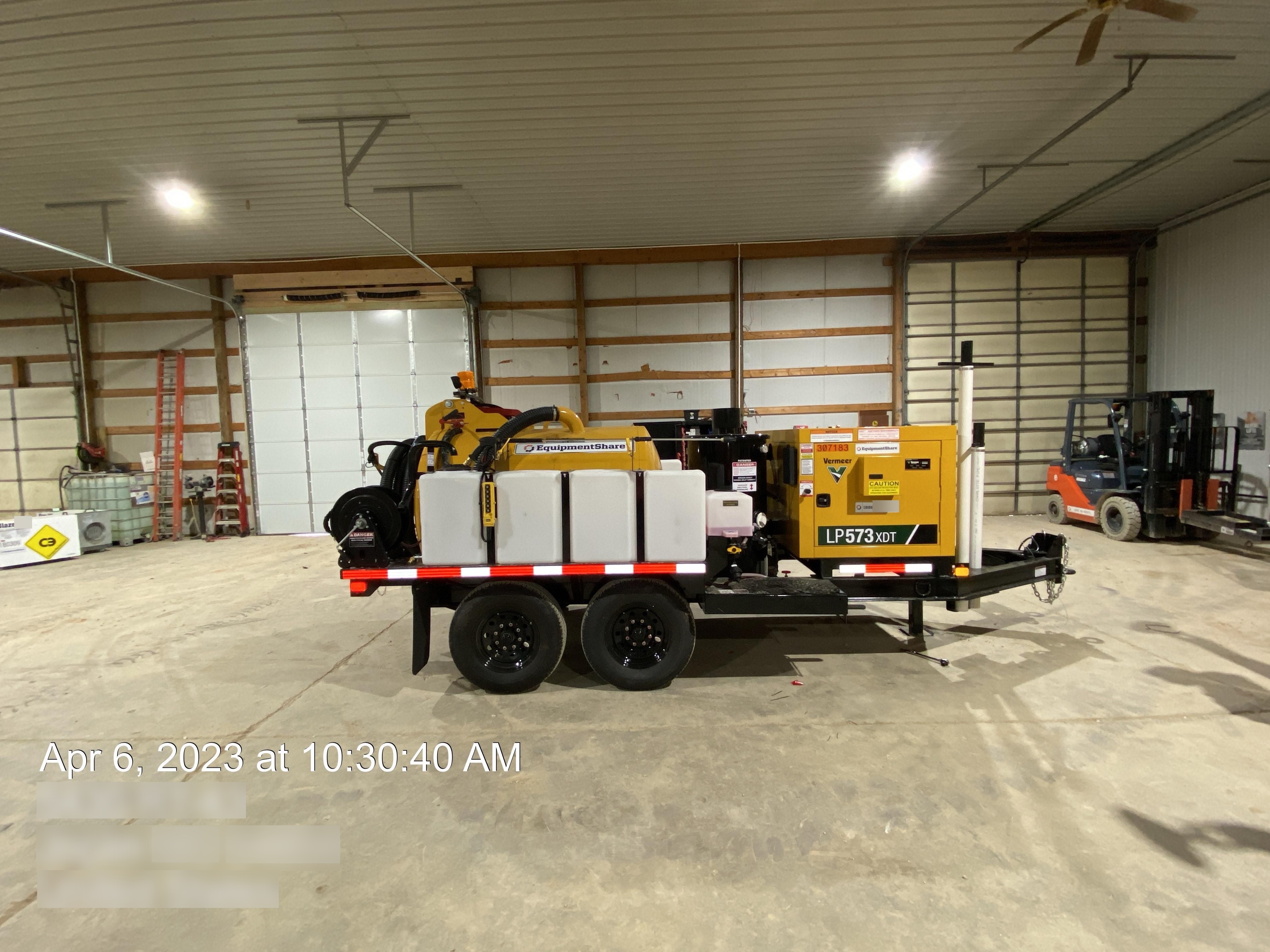2023 VAC-TRON LP573XDT