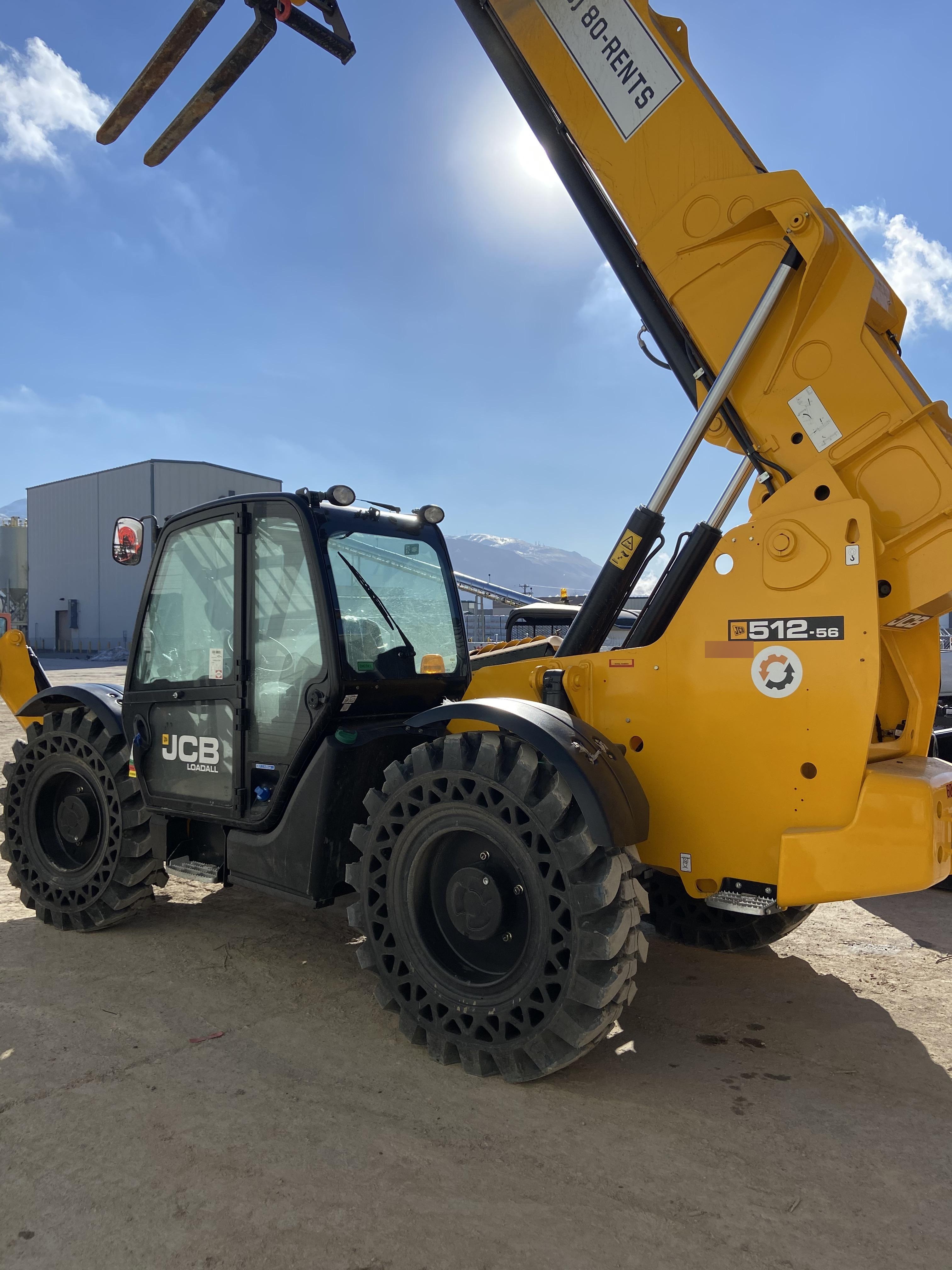 2020 JCB 512-56