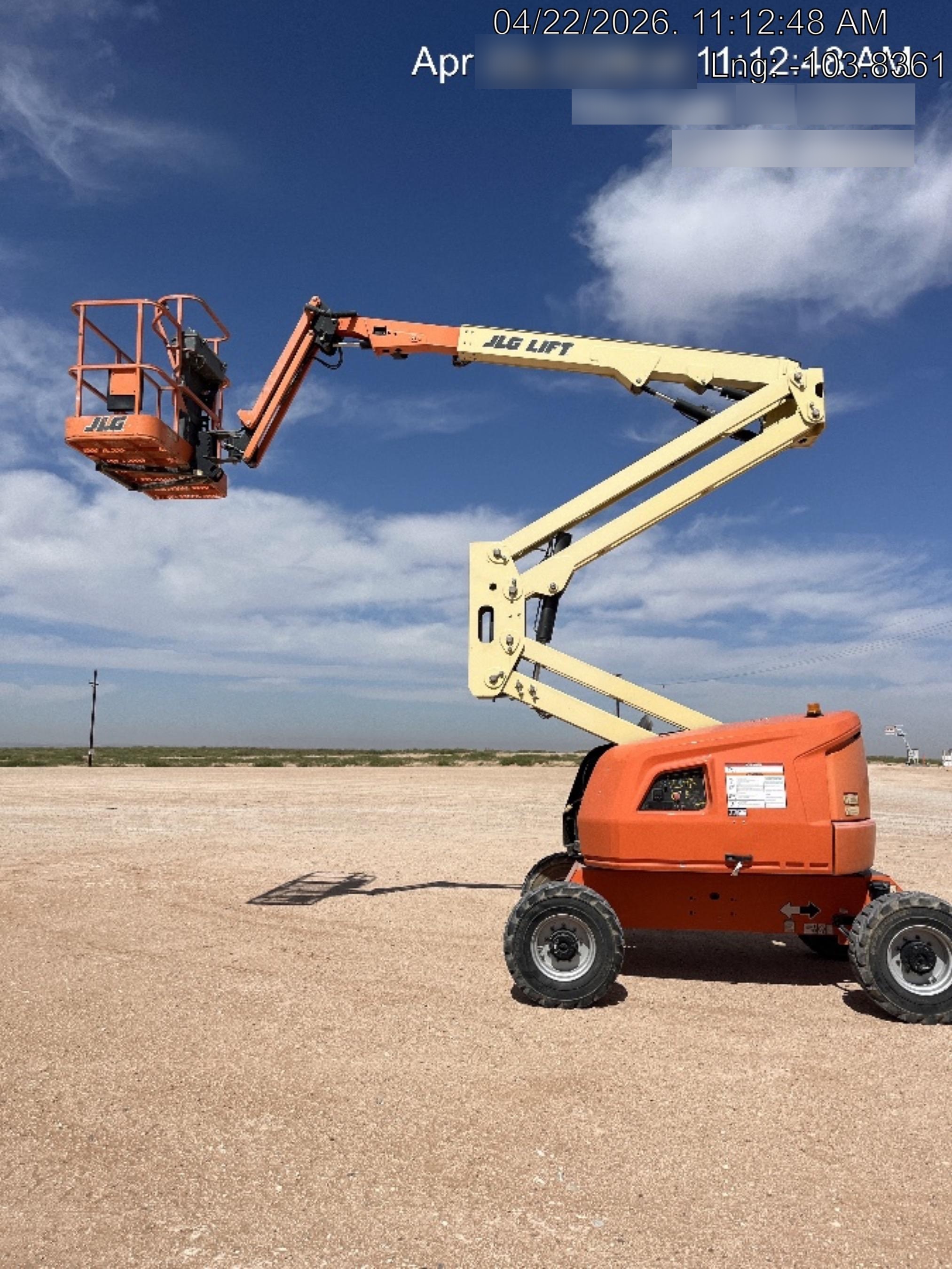 2019 JLG 450AJ