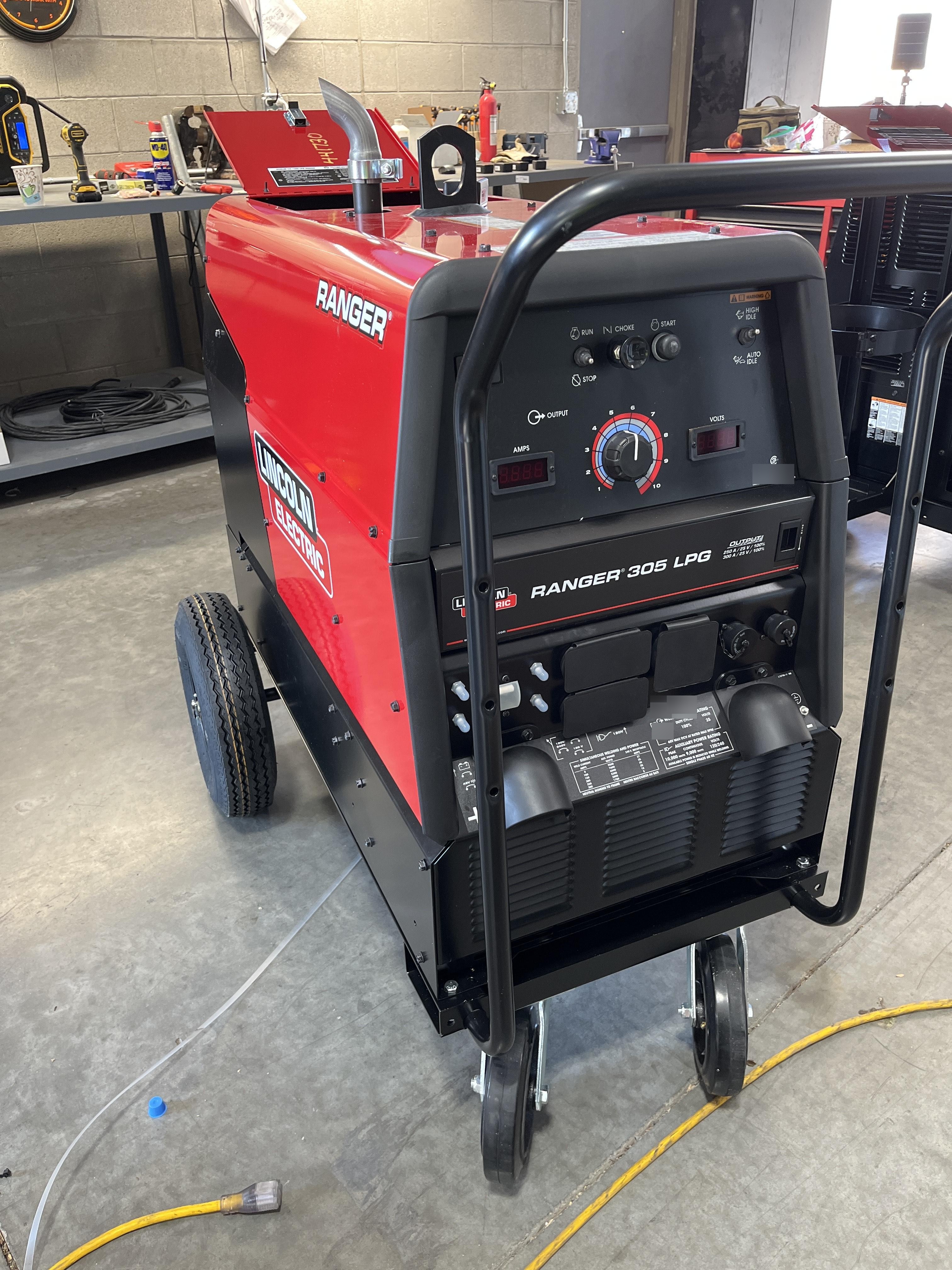 2024 LINCOLN ELECTRIC Ranger 305 LPG