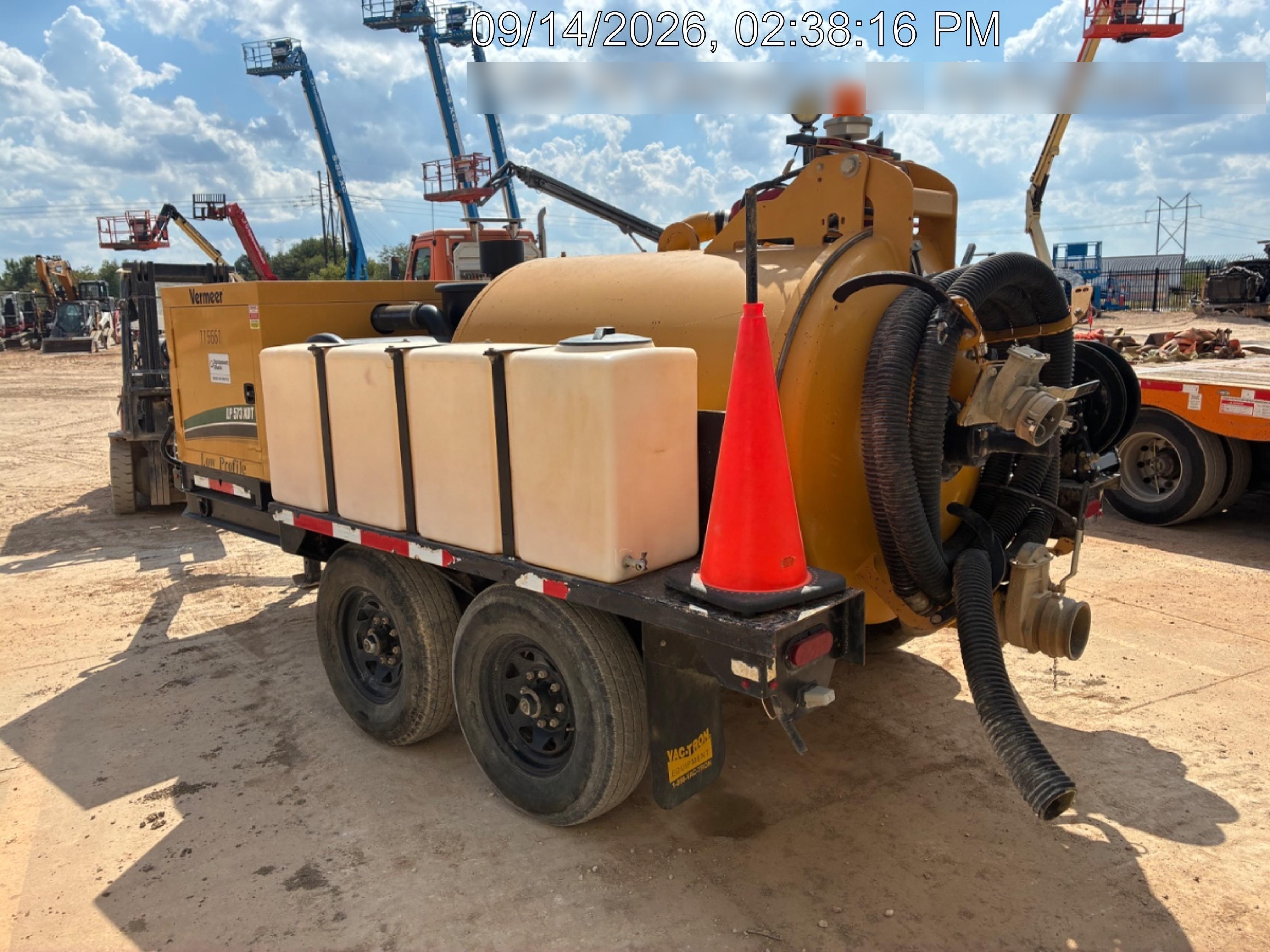 2020 VAC-TRON LP573XDT