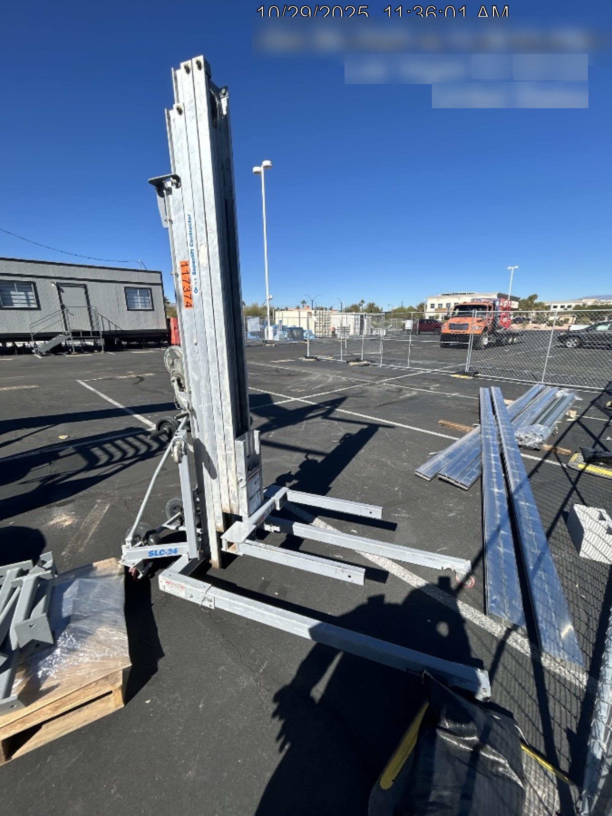 2020 GENIE SLC-24