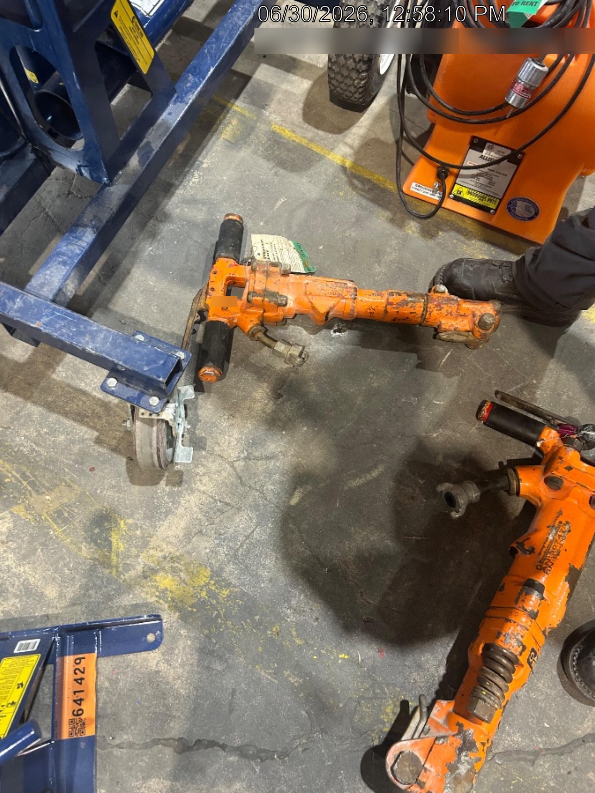 2024 MICHIGAN PNEUMATIC ES-TPB30-1-TRACKER