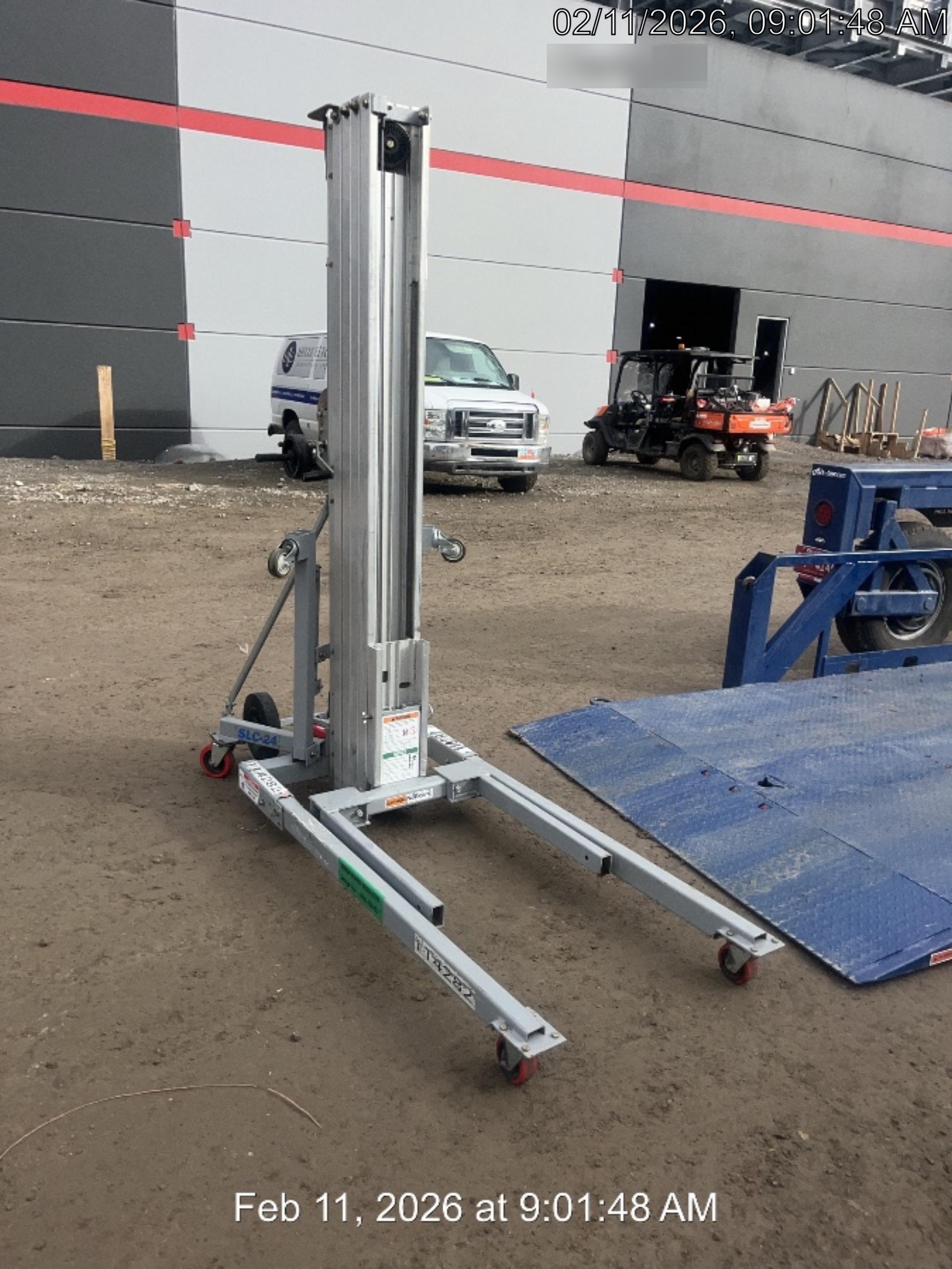 2020 GENIE SLC-24