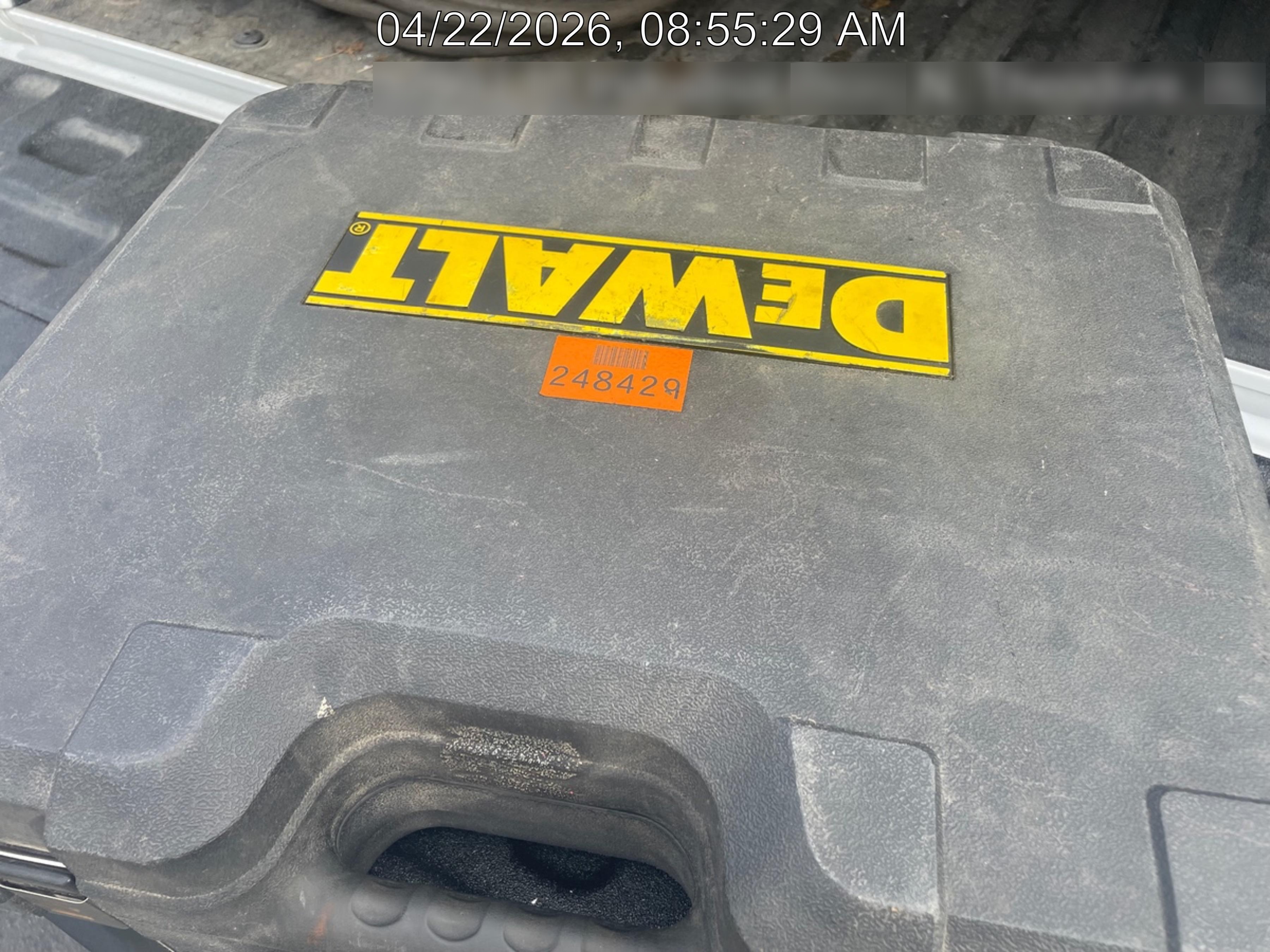 2022 DEWALT DWE1622K