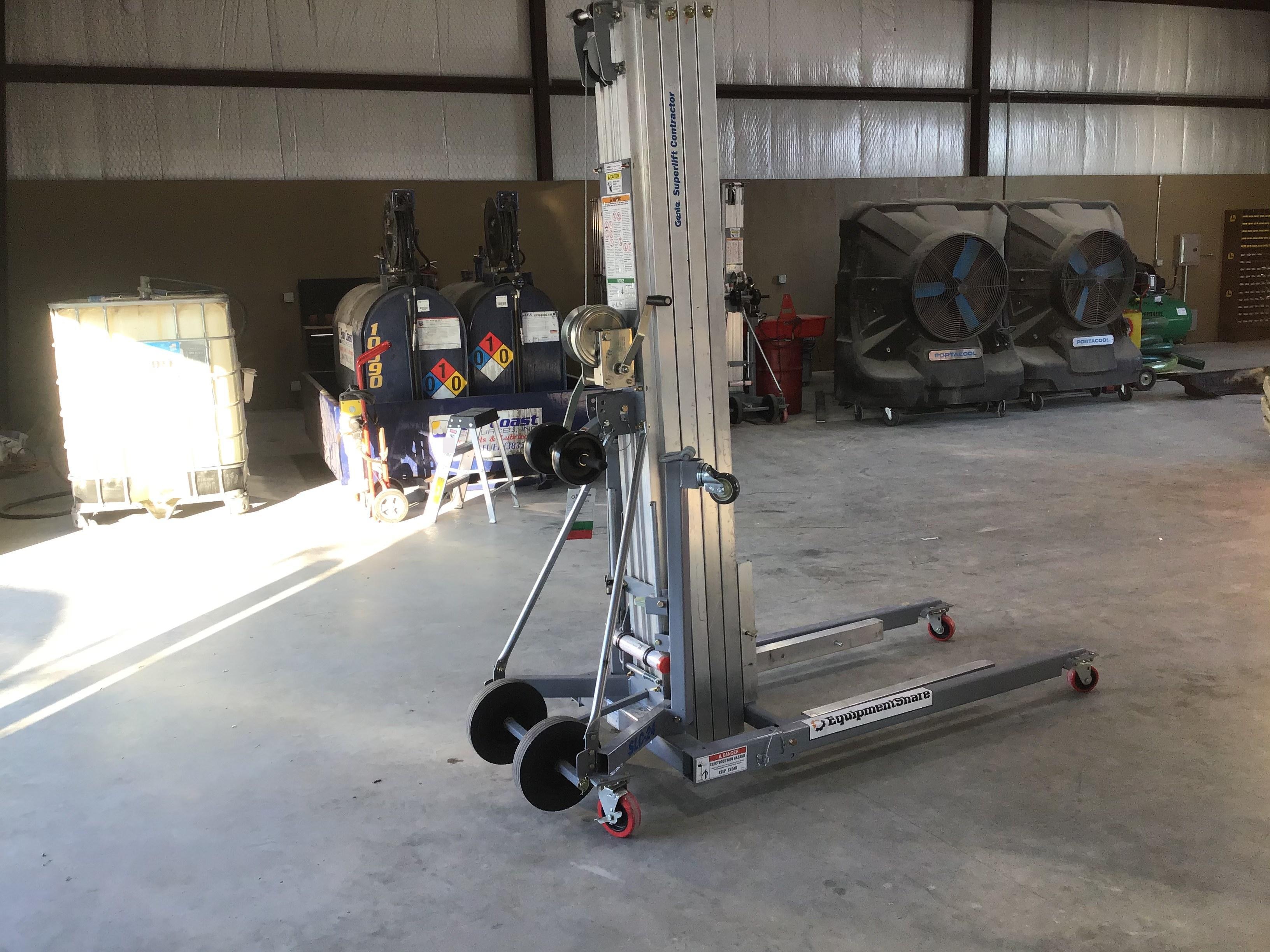 2019 GENIE SLC-24