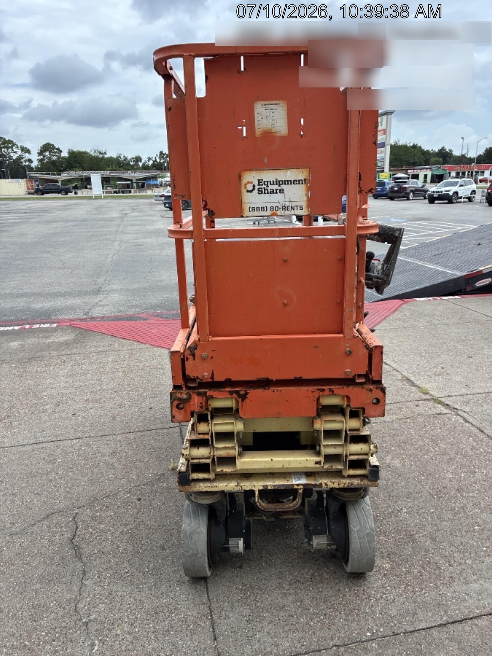 2016 JLG 1930ES