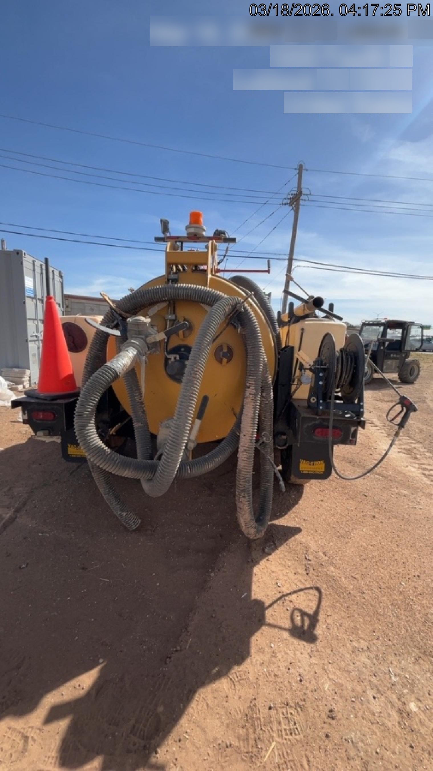2020 VAC-TRON LP573XDT
