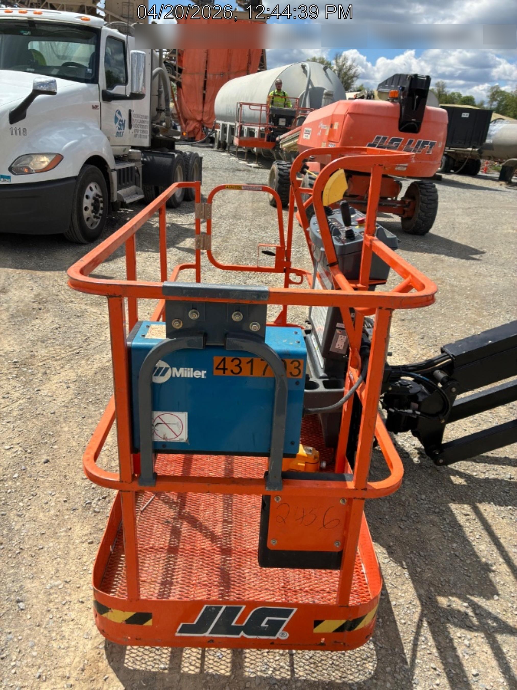 2024 MILLER ELECTRIC CST-282