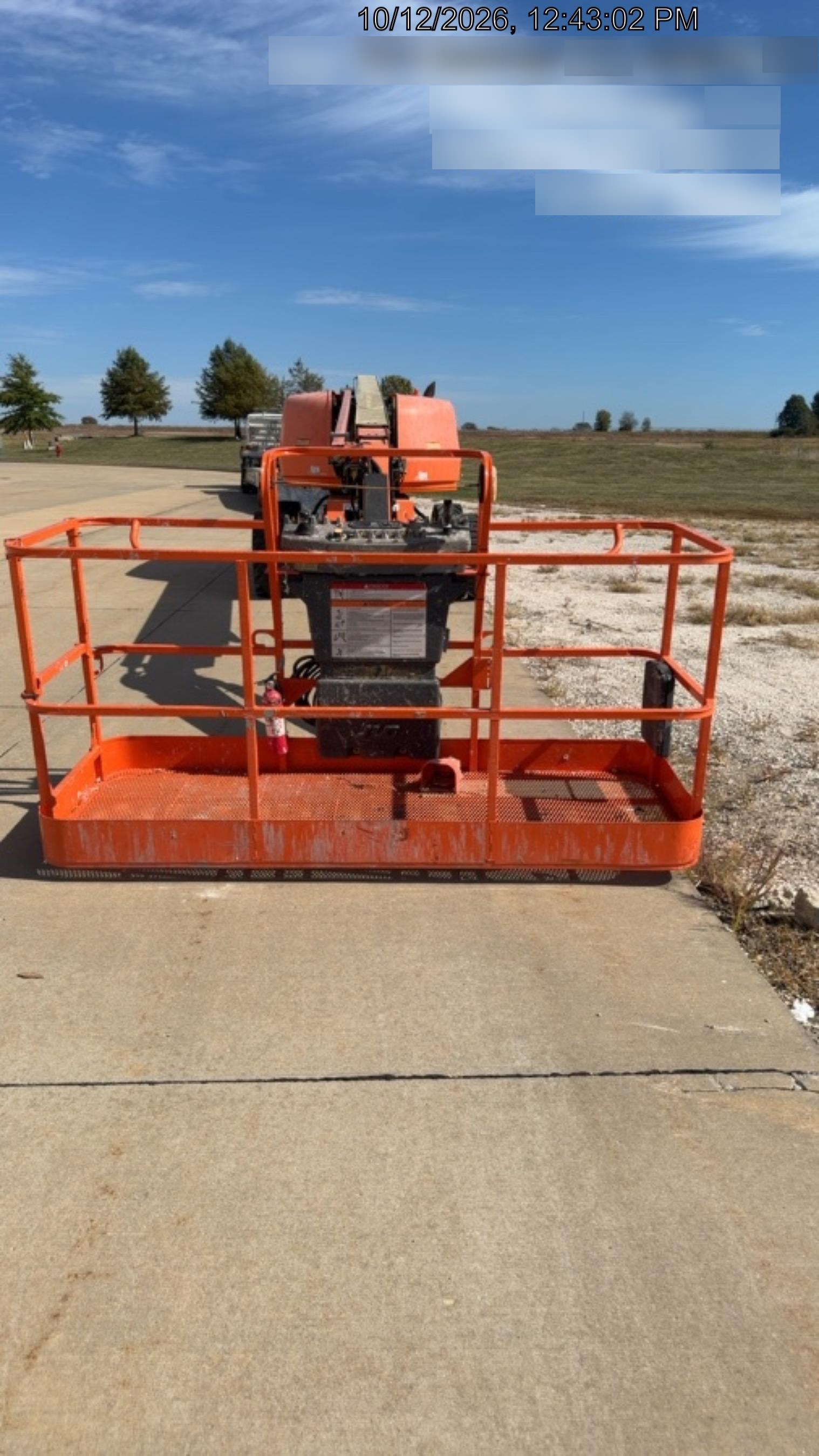 2019 JLG 660SJ