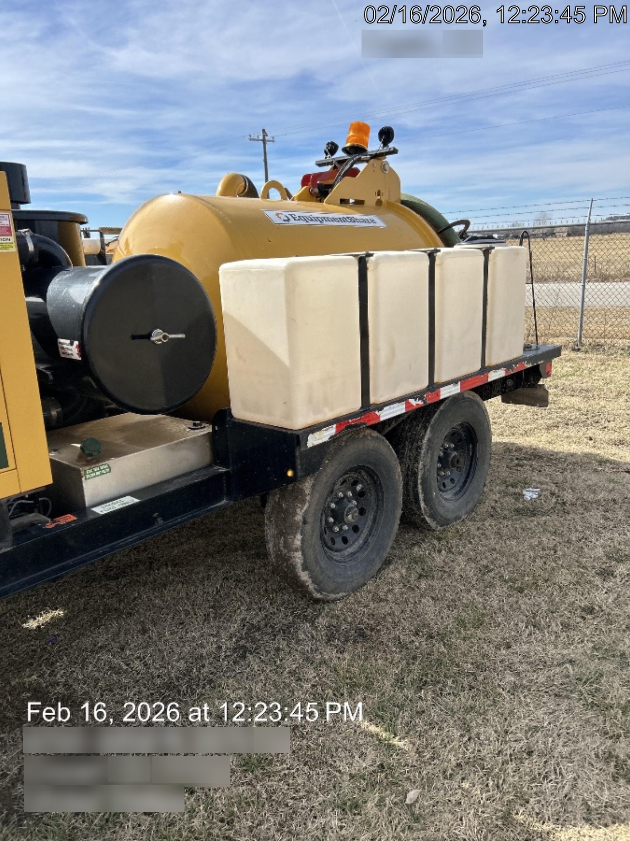 2023 VAC-TRON LP573XDT