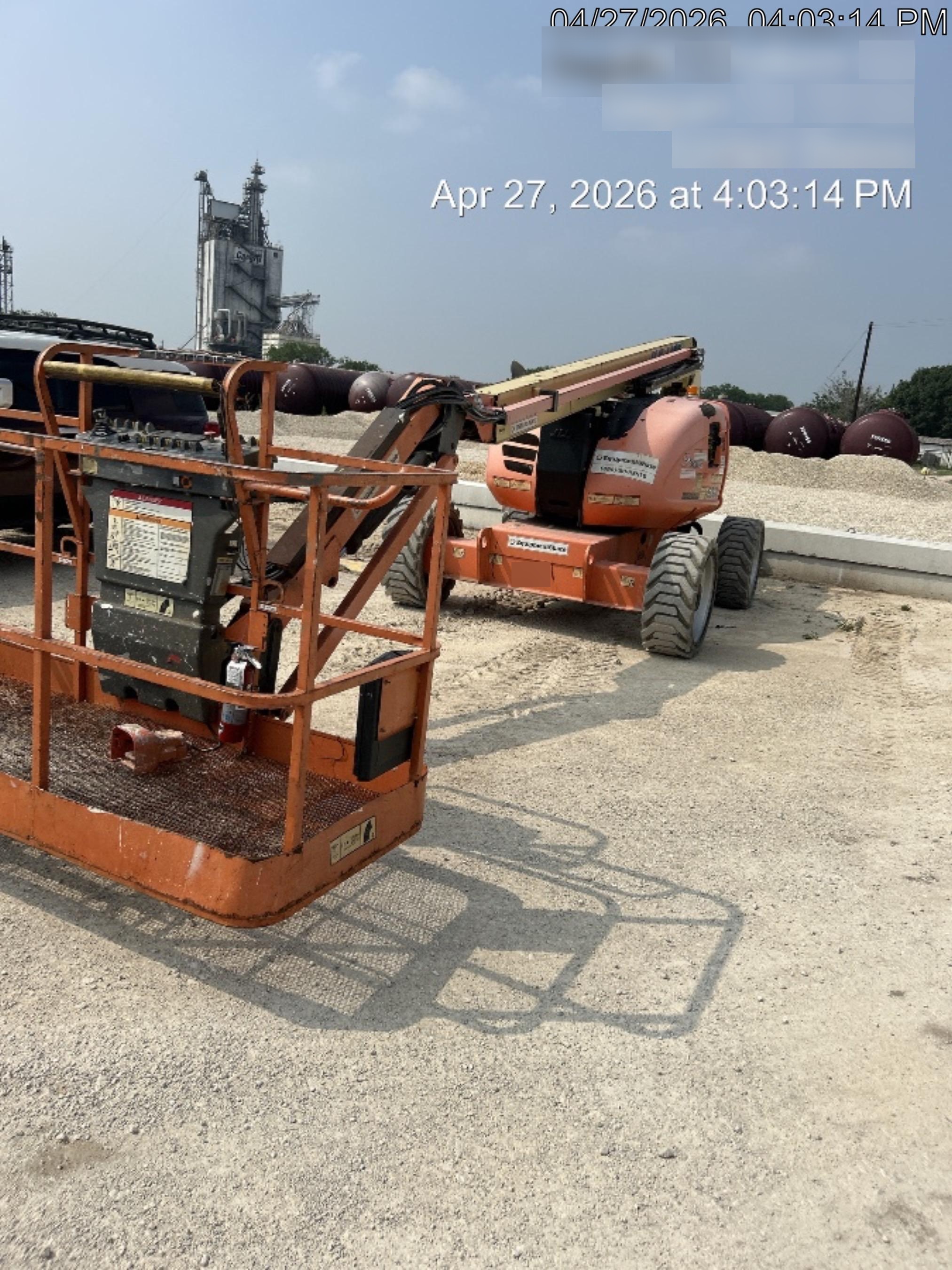 2019 JLG 600AJ
