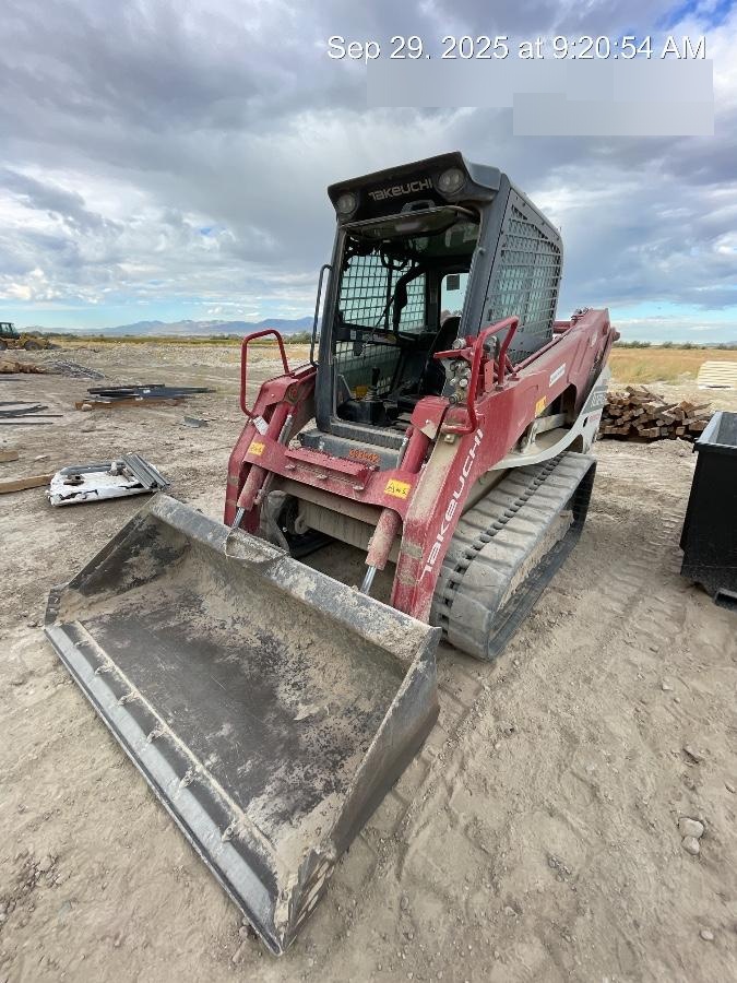 2021 TAKEUCHI 76" Smooth Bucket - Takeuchi
