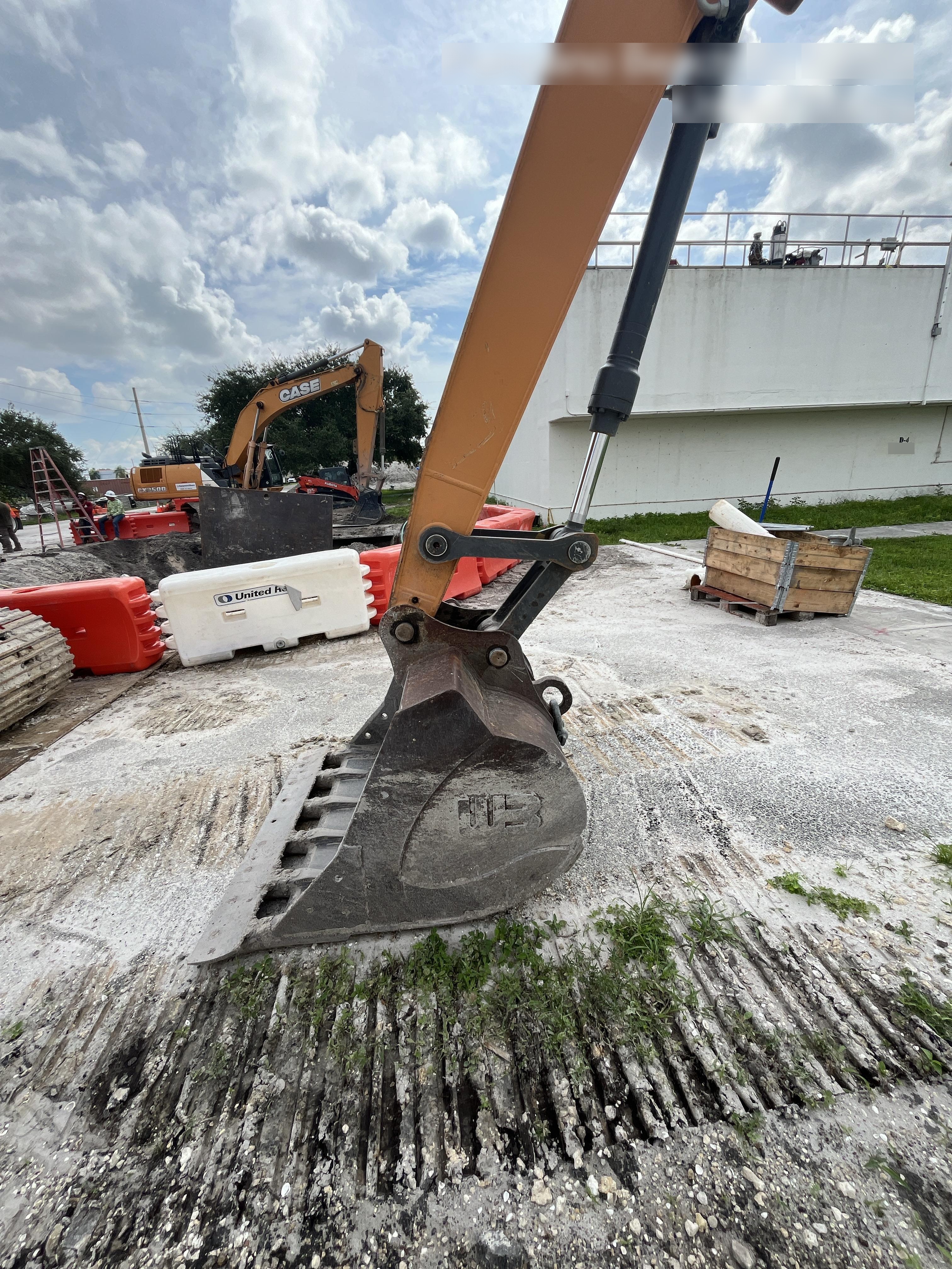 2019 WERK-BRAU 48" HD Bucket -  Werk-Brau