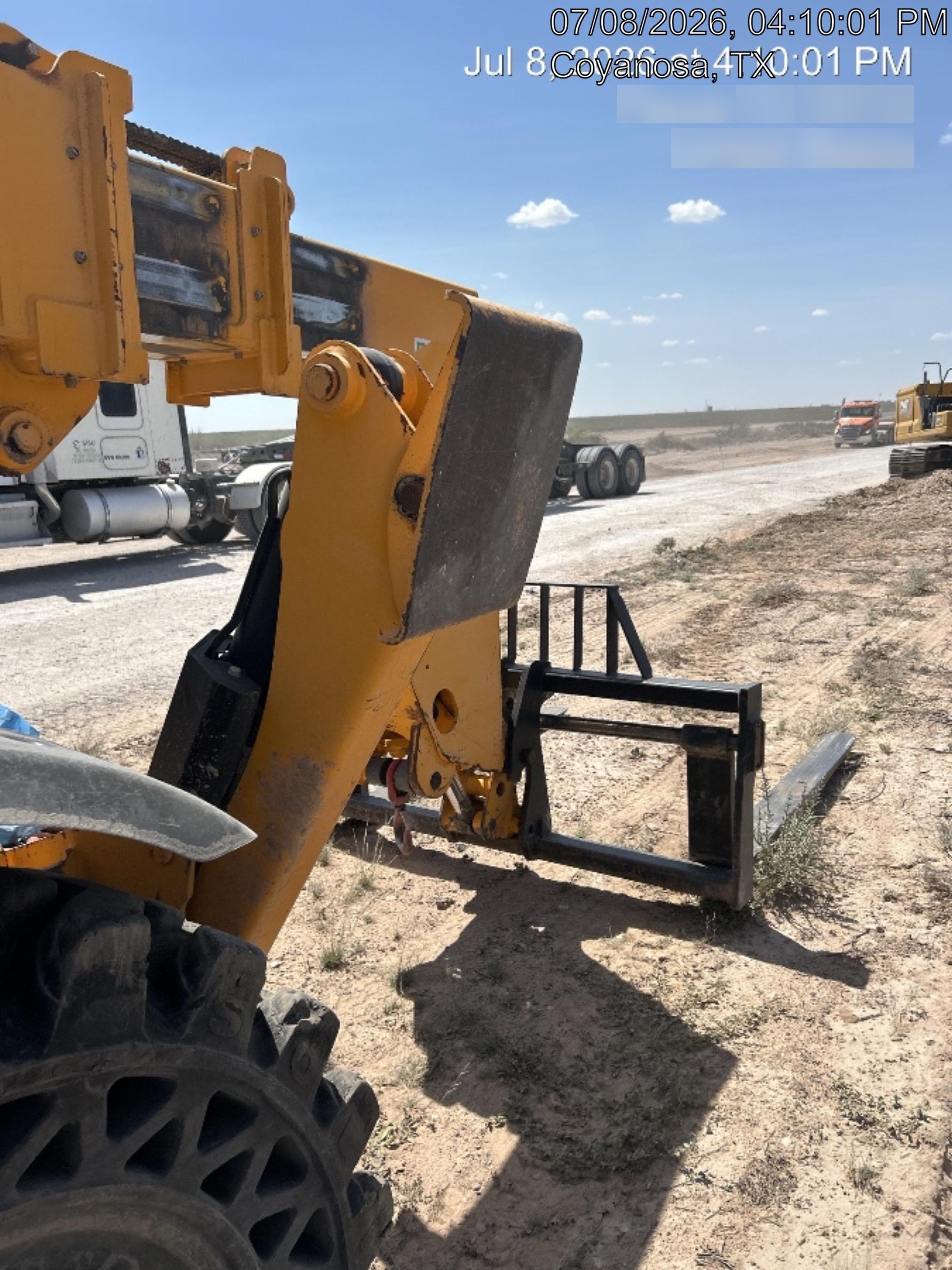 2019 JCB 510-56