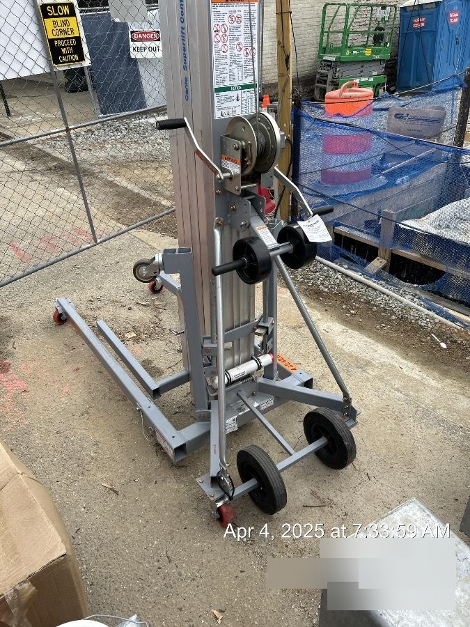 2024 GENIE SLC-24