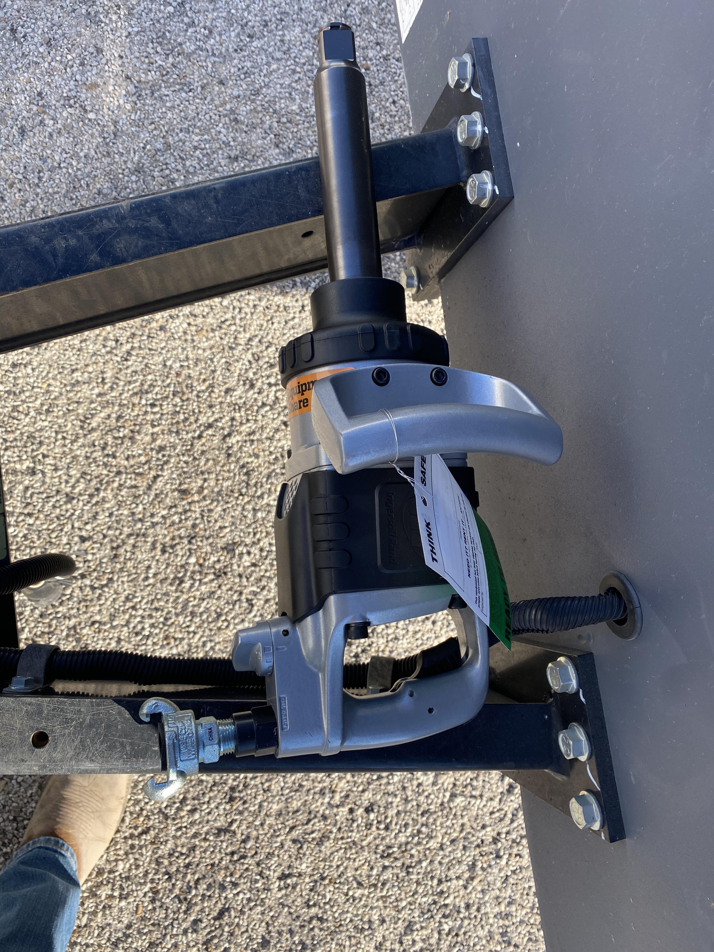 2021 INGERSOLL RAND 285B-6