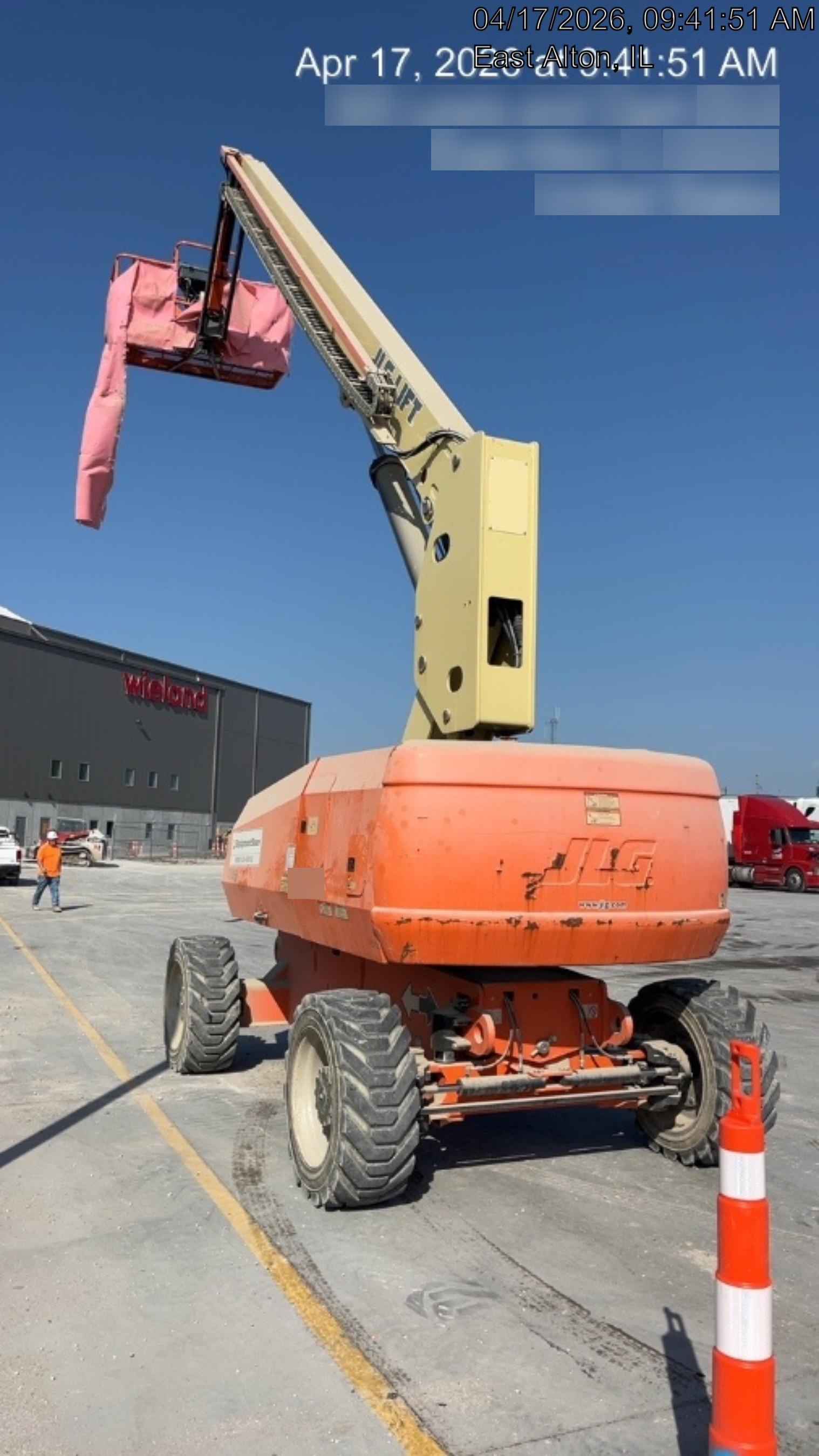 2019 JLG 860SJ