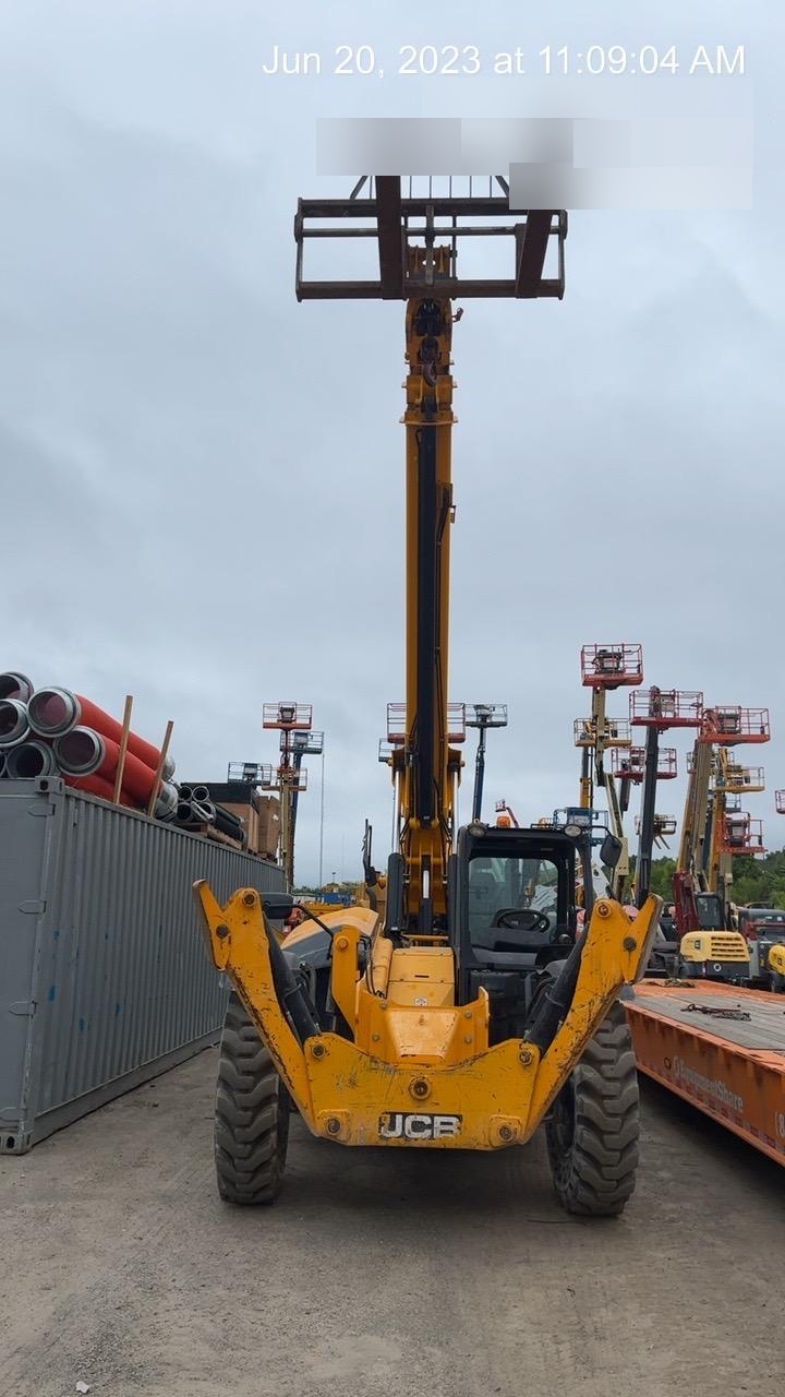 2020 JCB 512-56