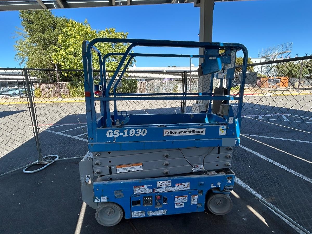 2019 GENIE GS-1930