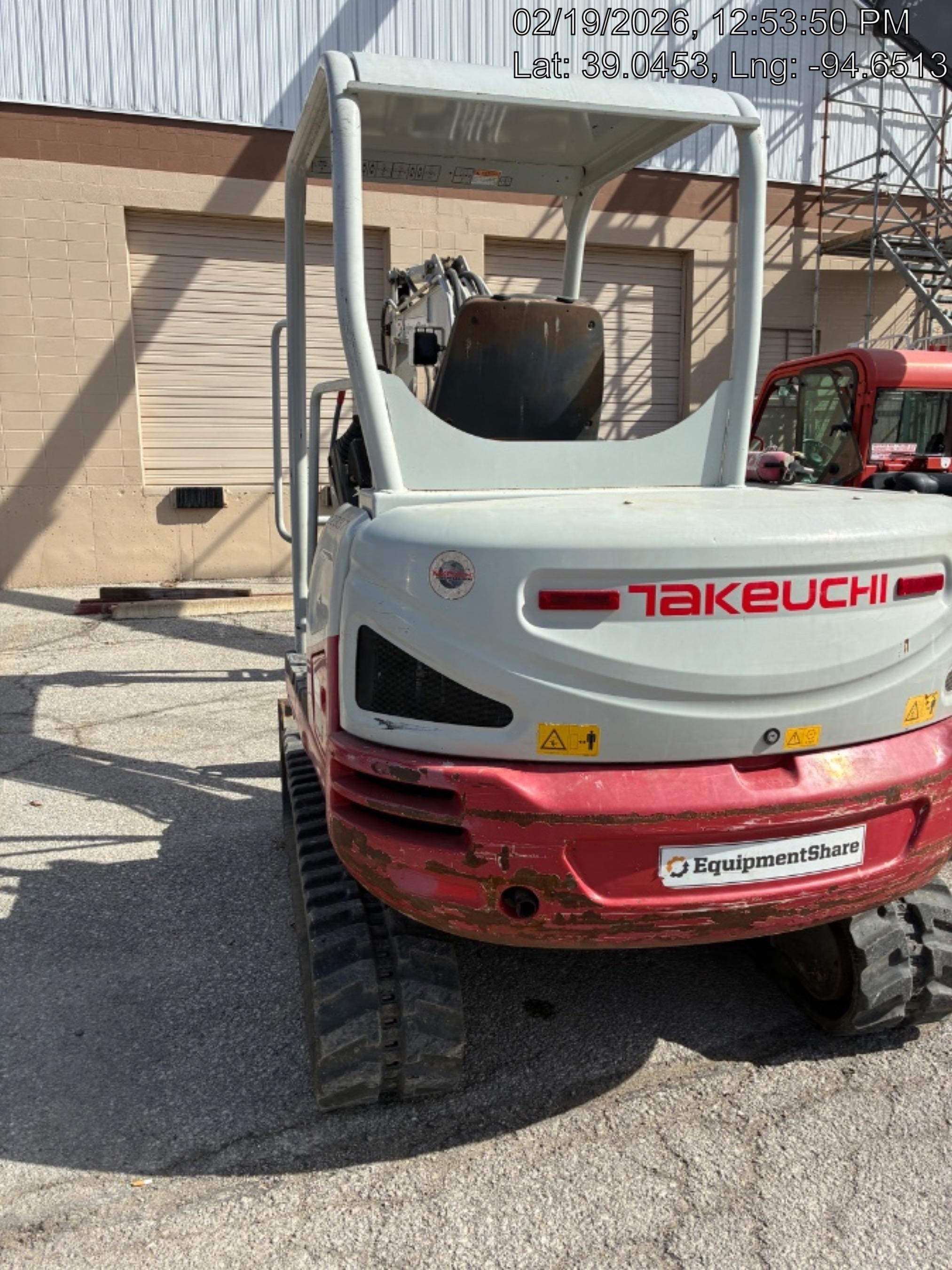 2019 TAKEUCHI TB240
