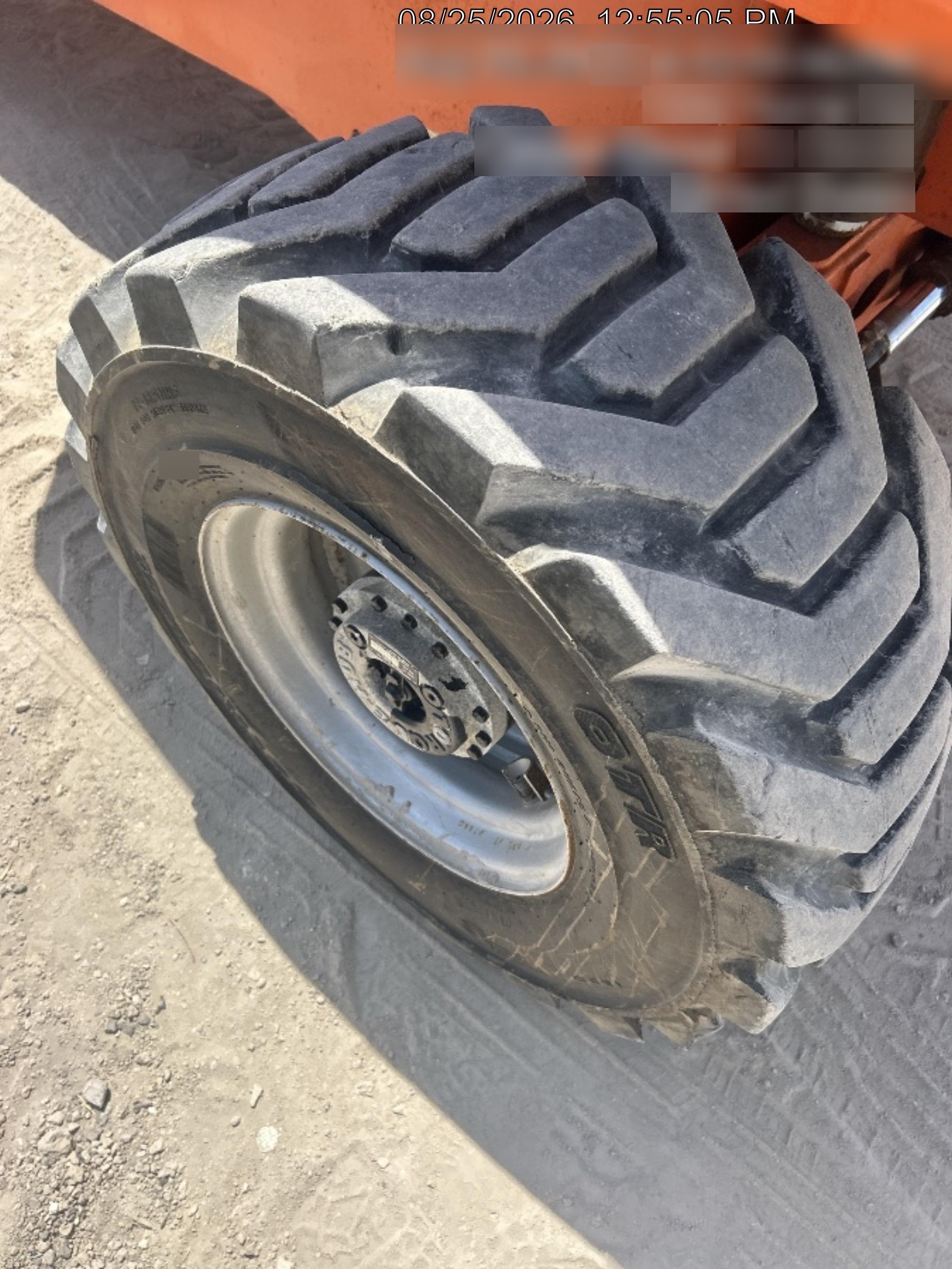 2019 JLG 400S