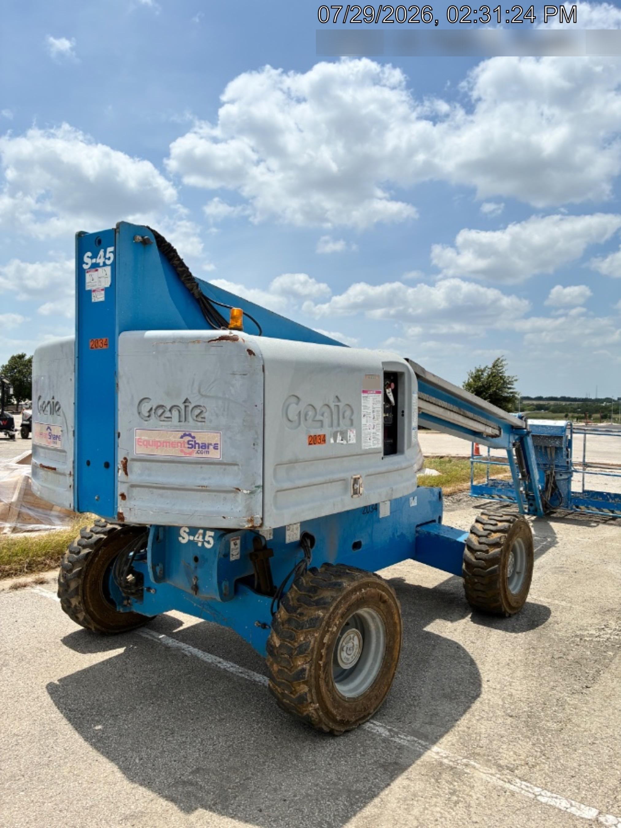 2016 GENIE S-45