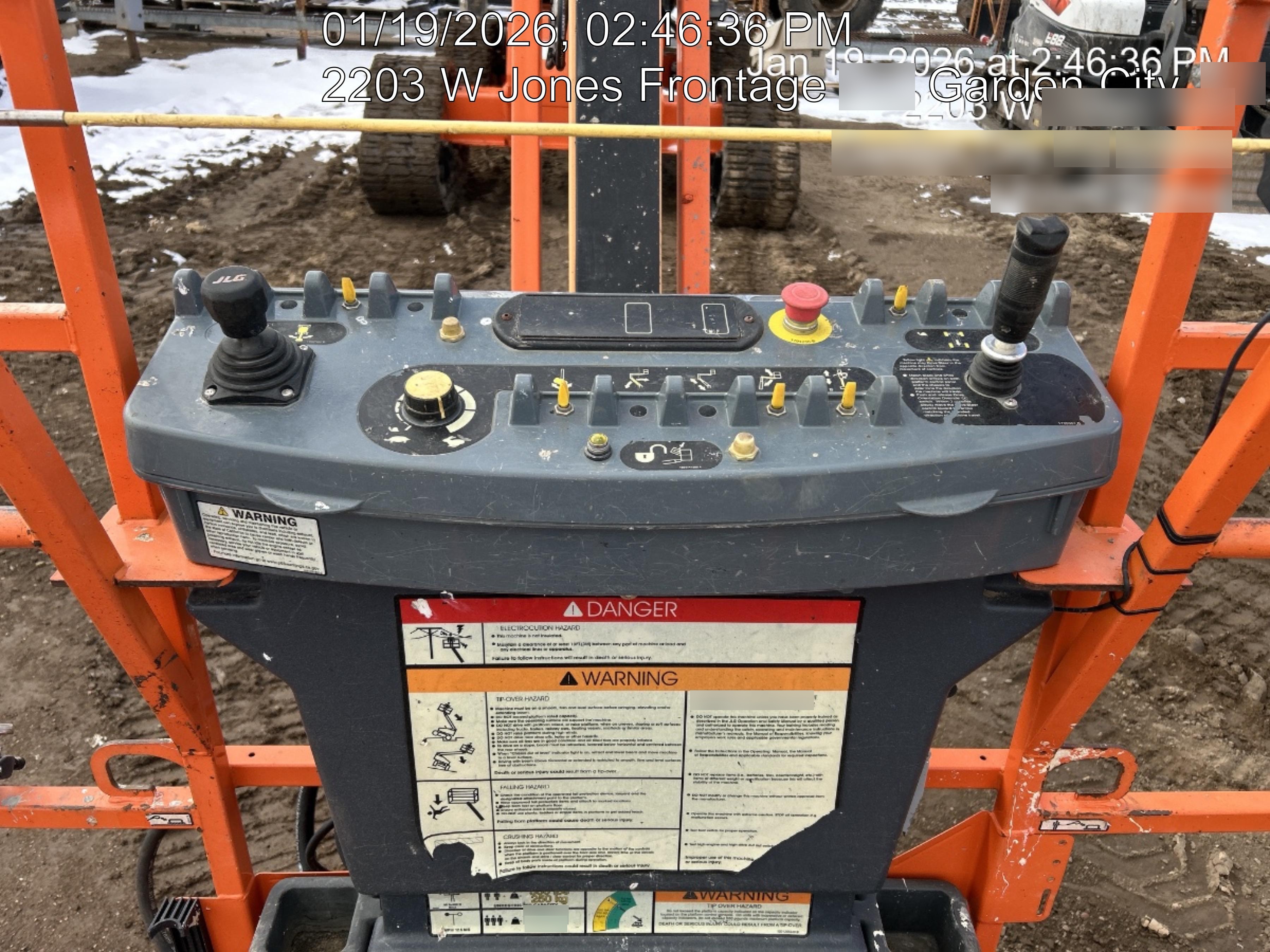2022 JLG 660SJ Quad Track