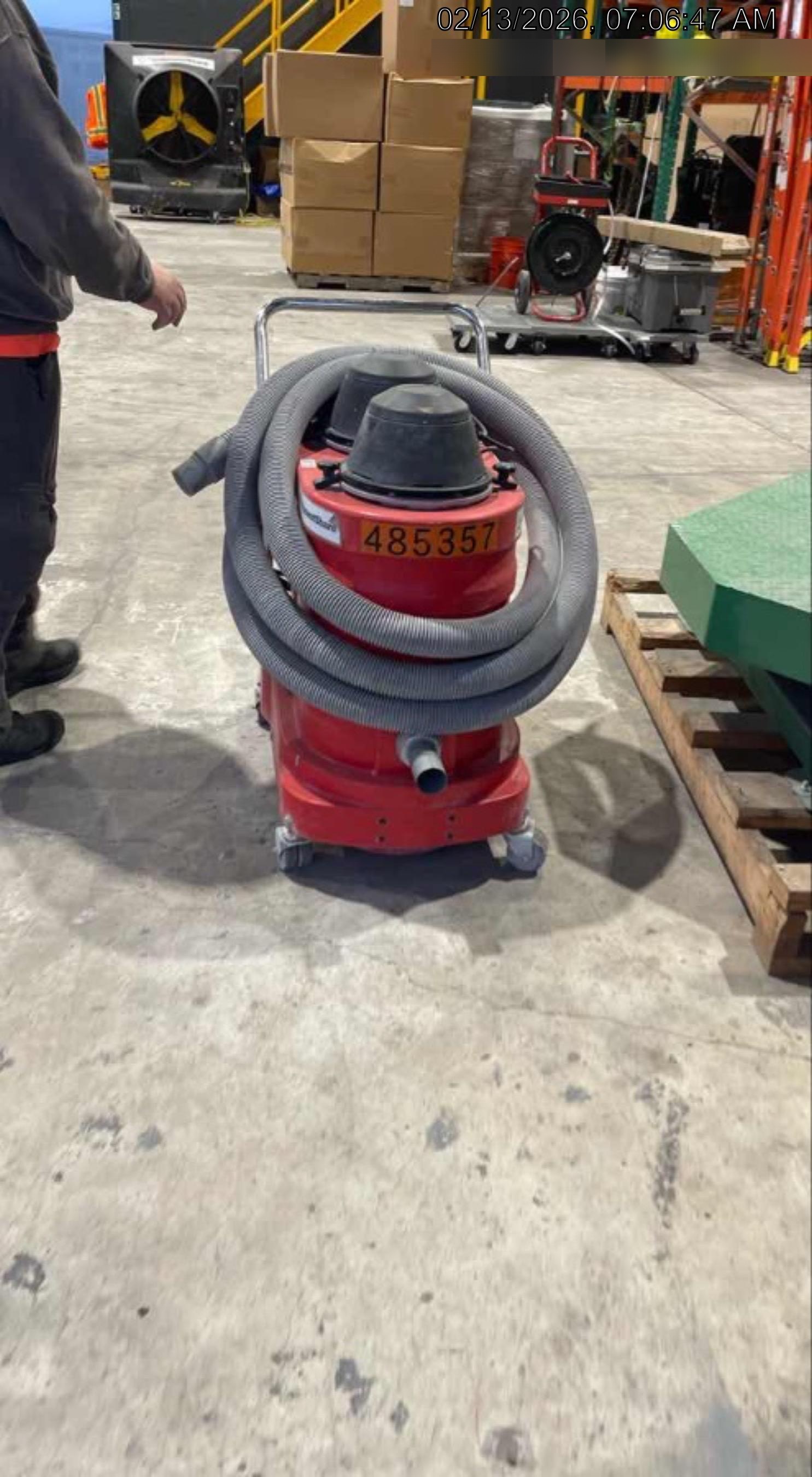 2025 EDCO VAC-200