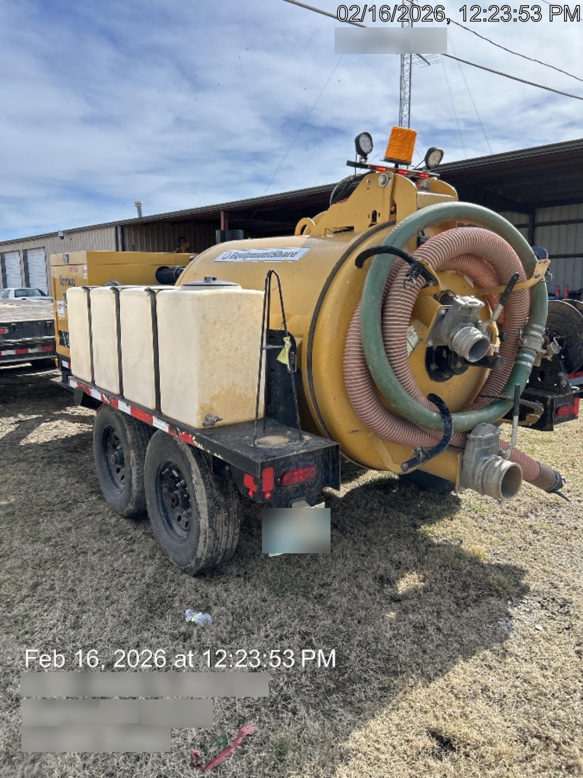 2023 VAC-TRON LP573XDT