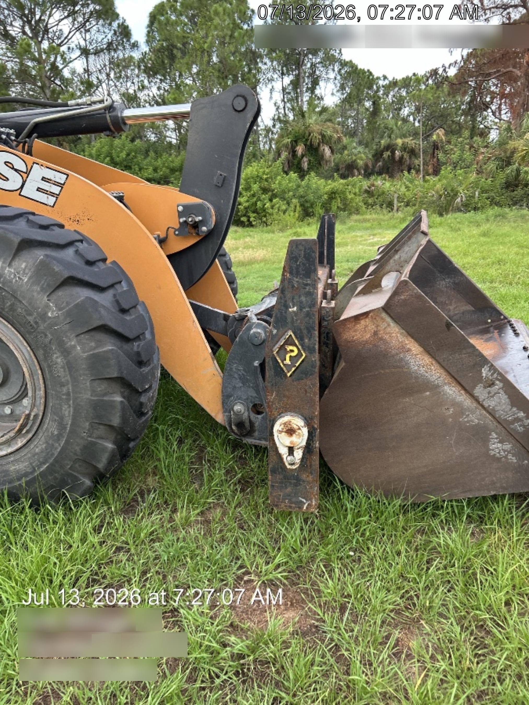 2022 PEMBERTON 72" Utility Forks