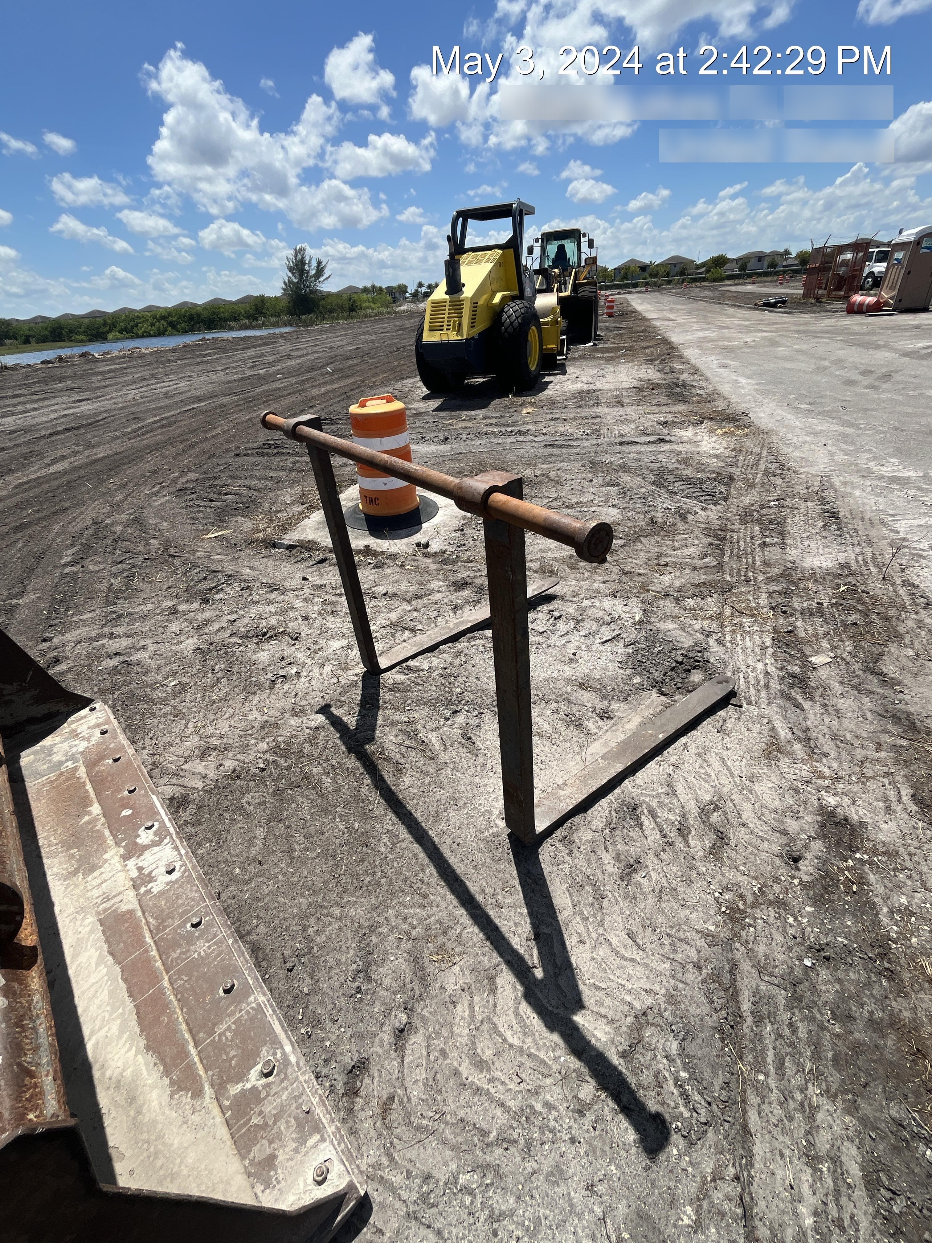 2014 WERK-BRAU 42" Forks - Backhoe